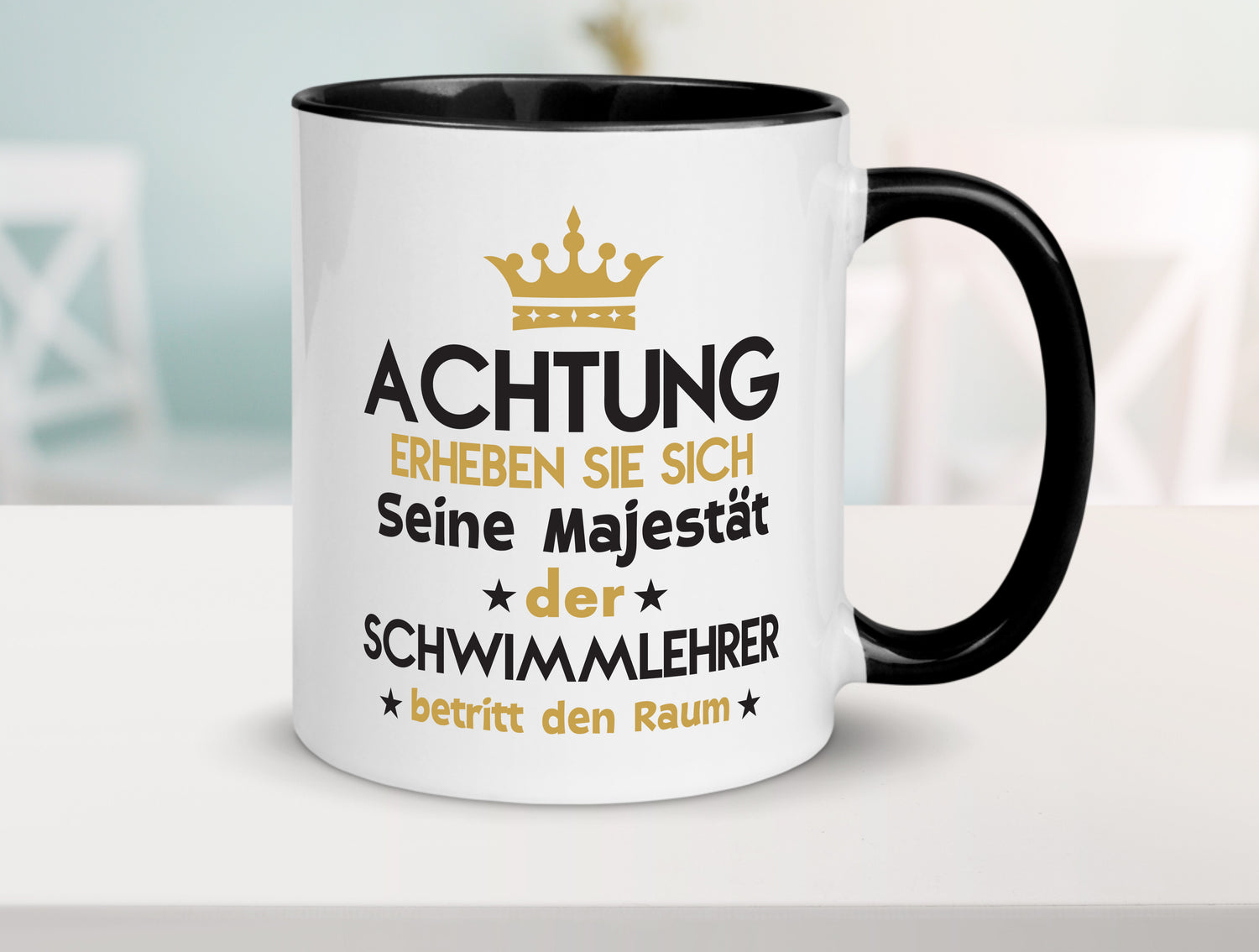 Seine Majestät Schwimmlehrer | Lehrer | Schüler | schwimmen Tasse Weiß - Schwarz - Kaffeetasse / Geschenk / Familie