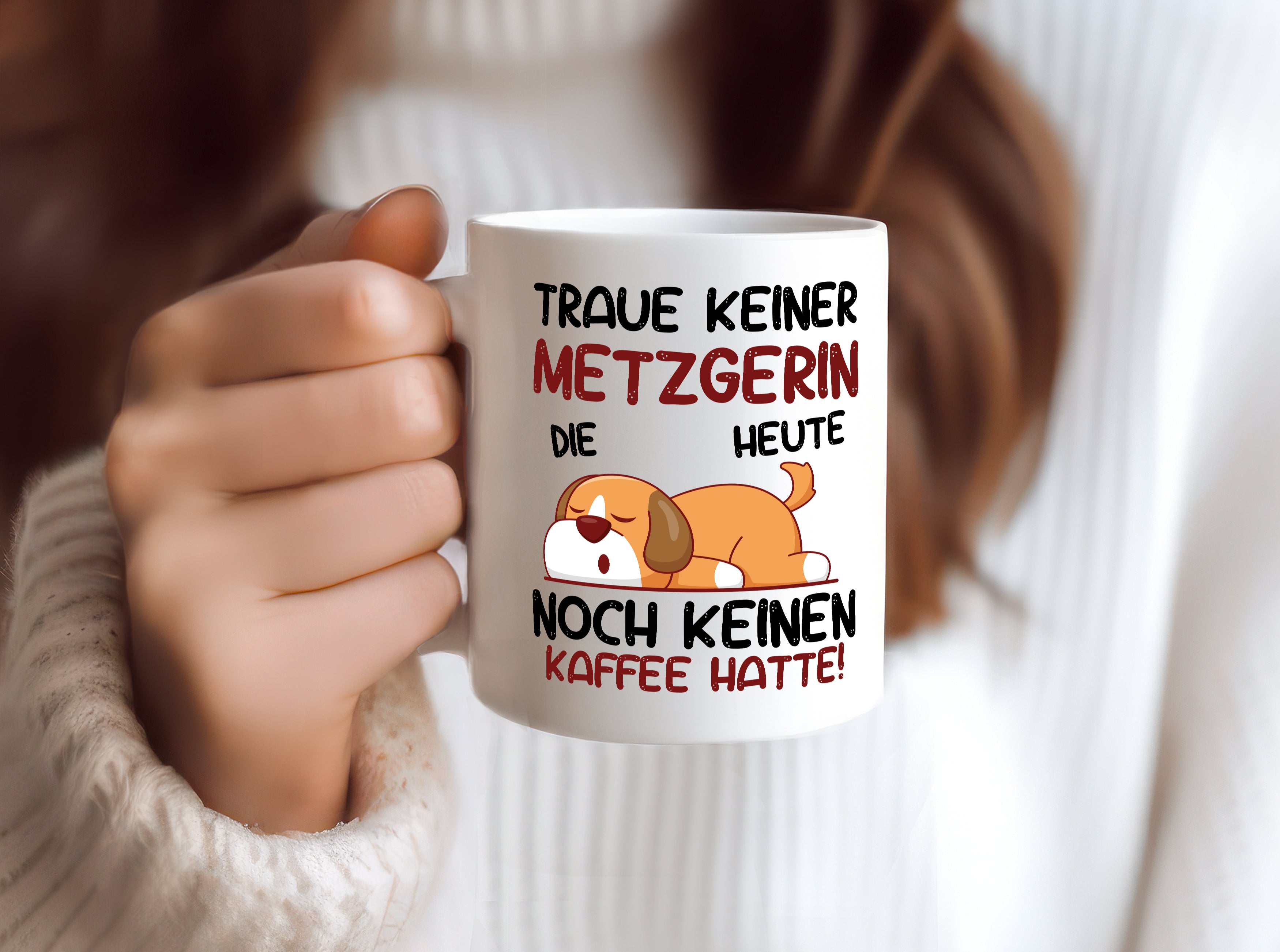 Traue keiner Metzgerin | Fleischerin - Tasse Weiß - Kaffeetasse / Geschenk / Familie