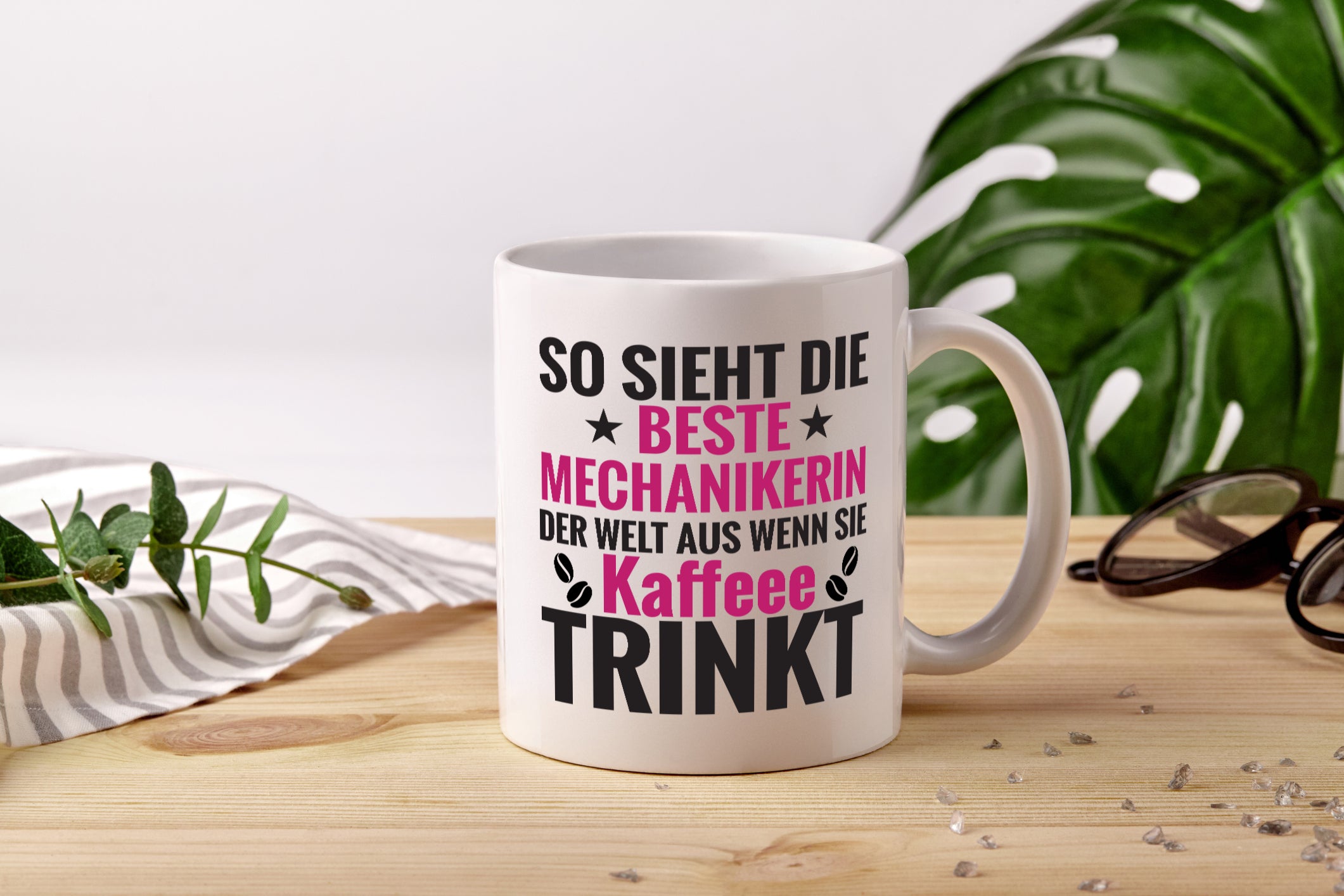 Kaffee Trink: Mechanikerin | KFZ - Tasse Weiß - Kaffeetasse / Geschenk / Familie