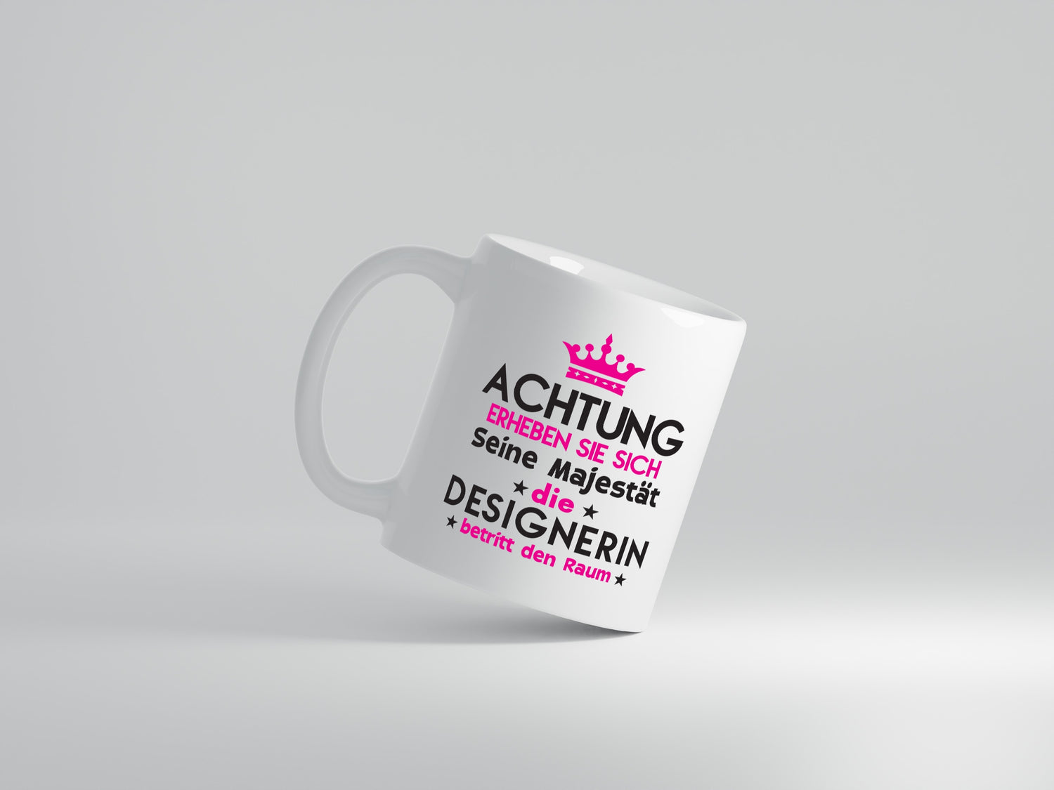 Seine Majestät Designerin | Mode - Tasse Weiß - Kaffeetasse / Geschenk / Familie