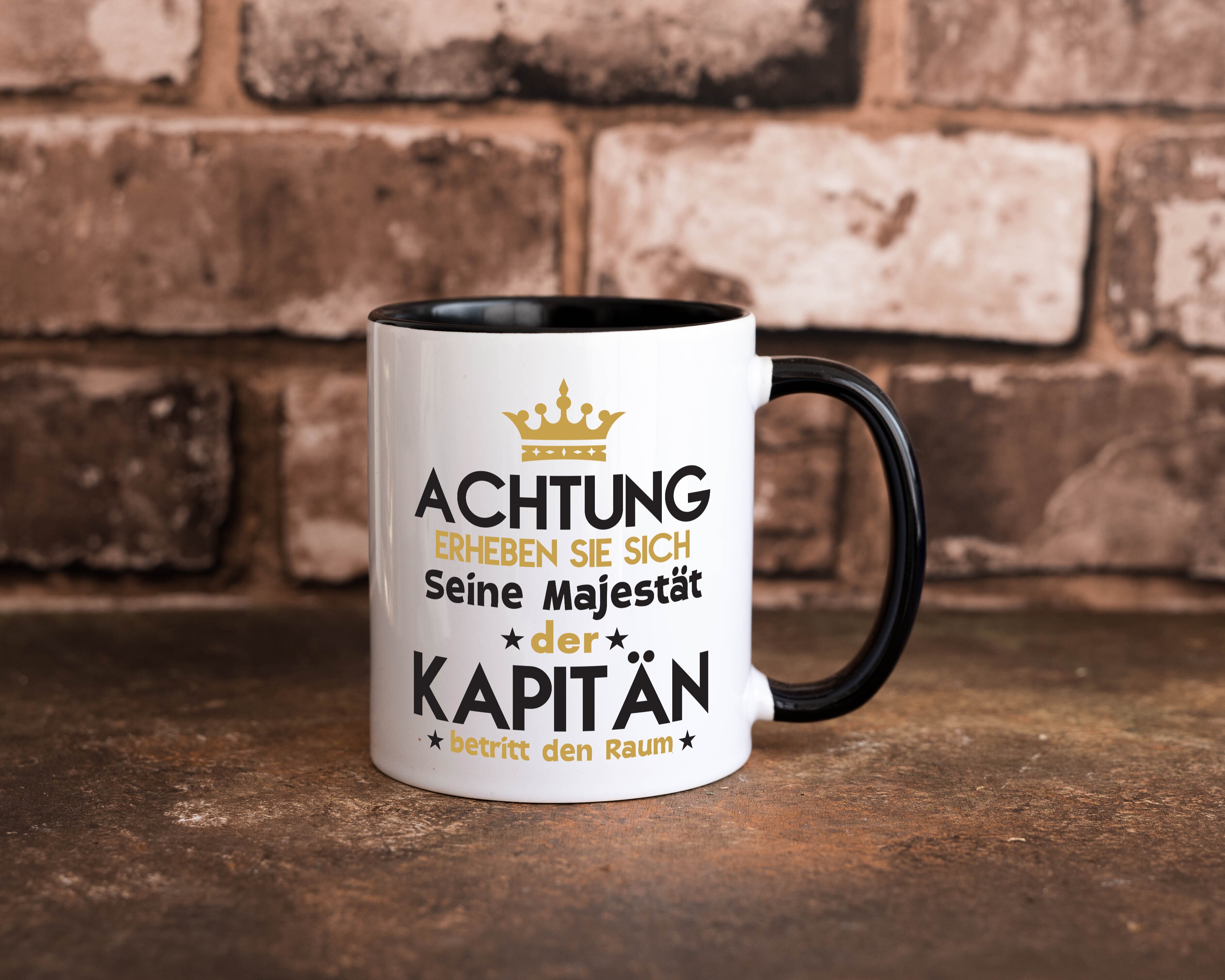 Seine Majestät Kapitän | Schiffskapitän | Schiff Tasse Weiß - Schwarz - Kaffeetasse / Geschenk / Familie