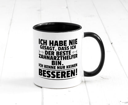 Der Beste Zahnarzthelfer | Zahnmedizin Tasse Weiß - Schwarz - Kaffeetasse / Geschenk / Familie