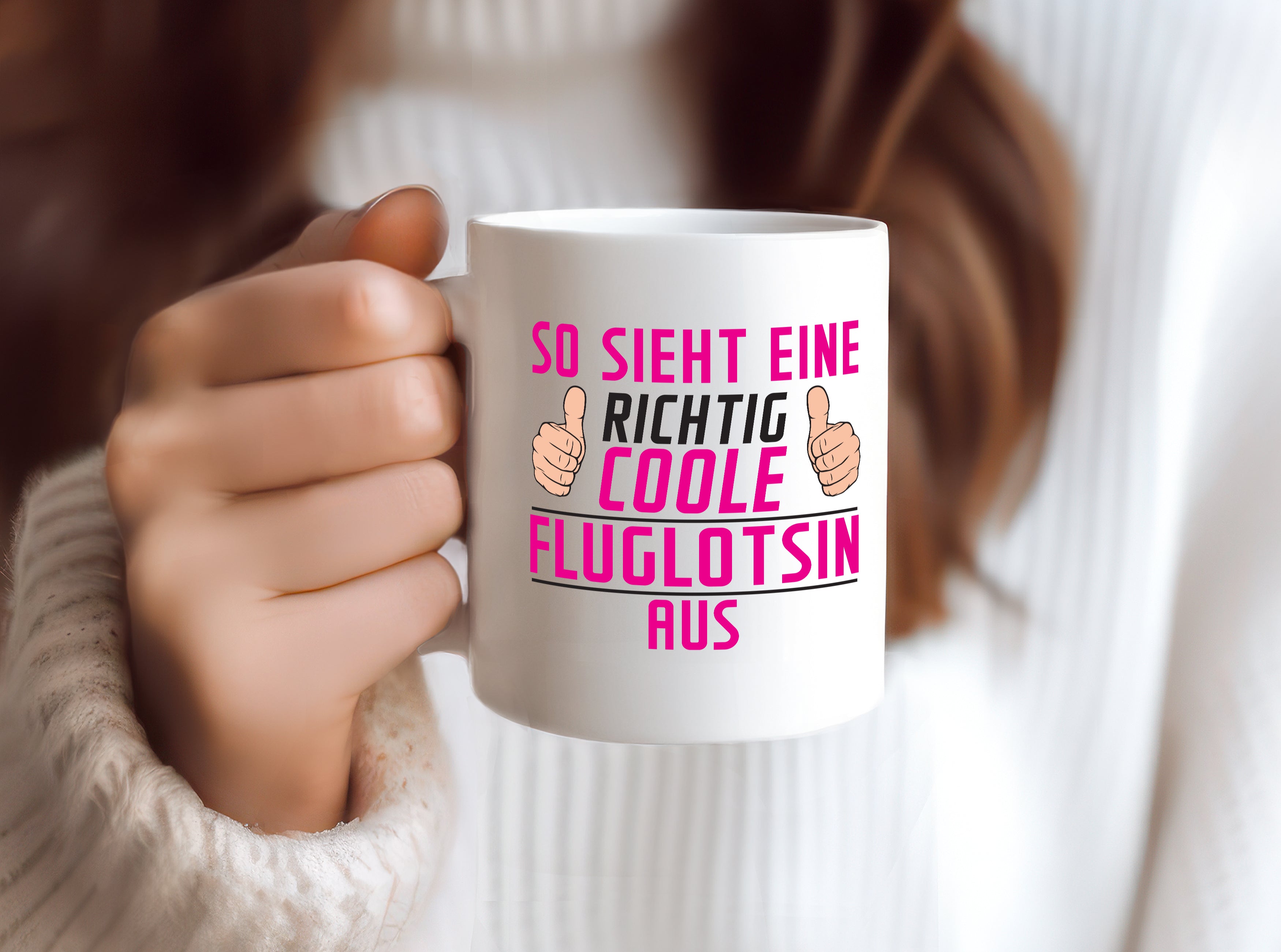 Richtig Coole Fluglotsin | Flughafen | Flugverkehr - Tasse Weiß - Kaffeetasse / Geschenk / Familie