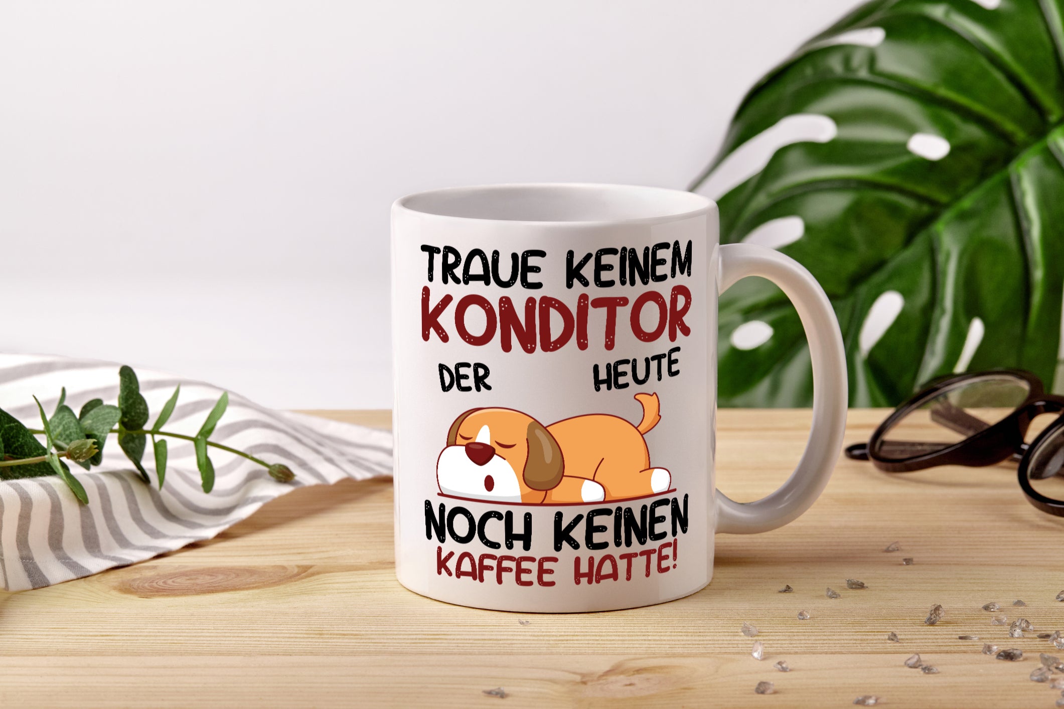 Traue keinem Konditor | Konditorei - Tasse Weiß - Kaffeetasse / Geschenk / Familie