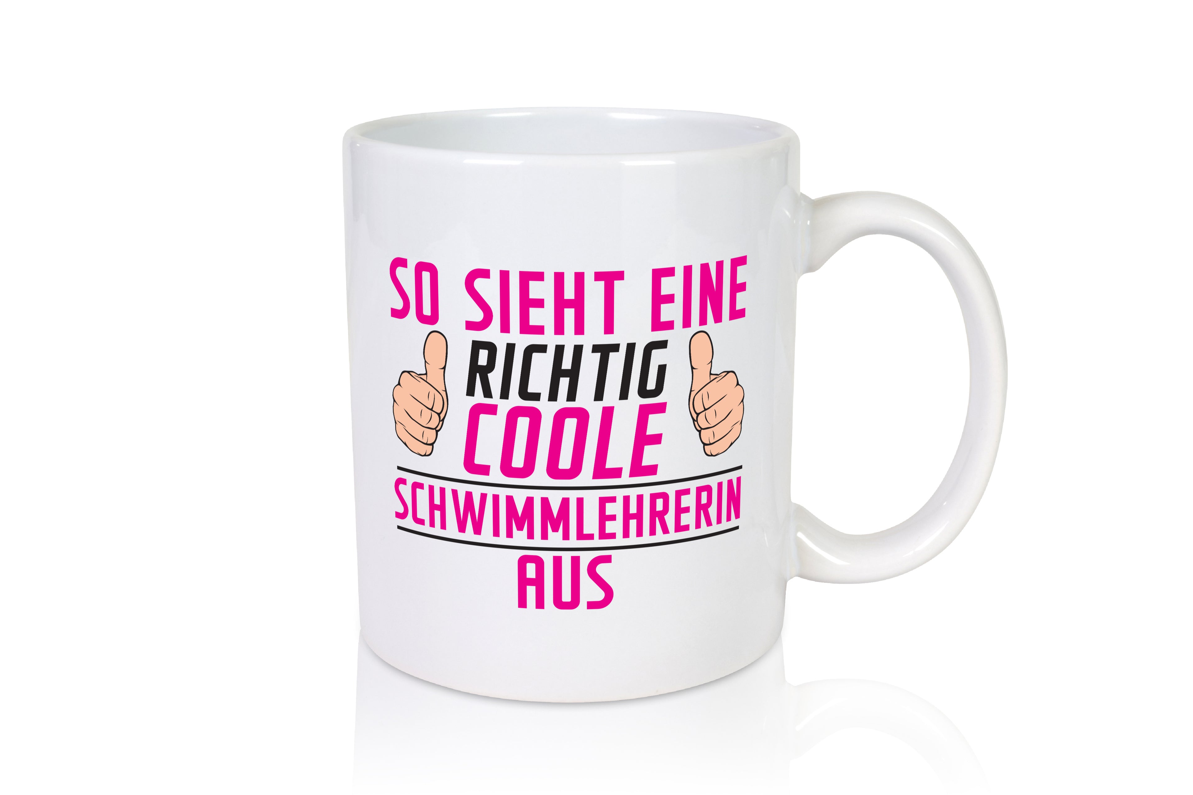 Richtig Coole Schwimmlehrerin | schwimmen | Lehrer | Sport - Tasse Weiß - Kaffeetasse / Geschenk / Familie