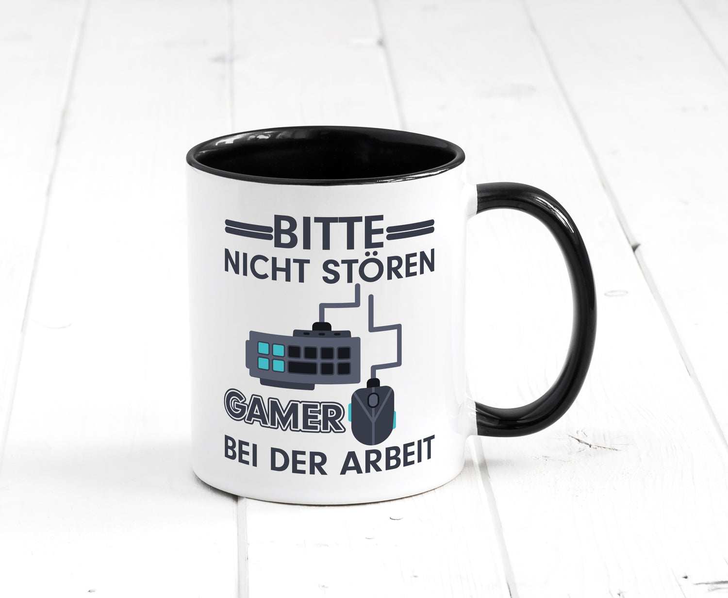 Gamer bei der Arbeit | Gaming Tasse | Teenager Spruch Tasse Weiß - Schwarz - Kaffeetasse / Geschenk / Familie