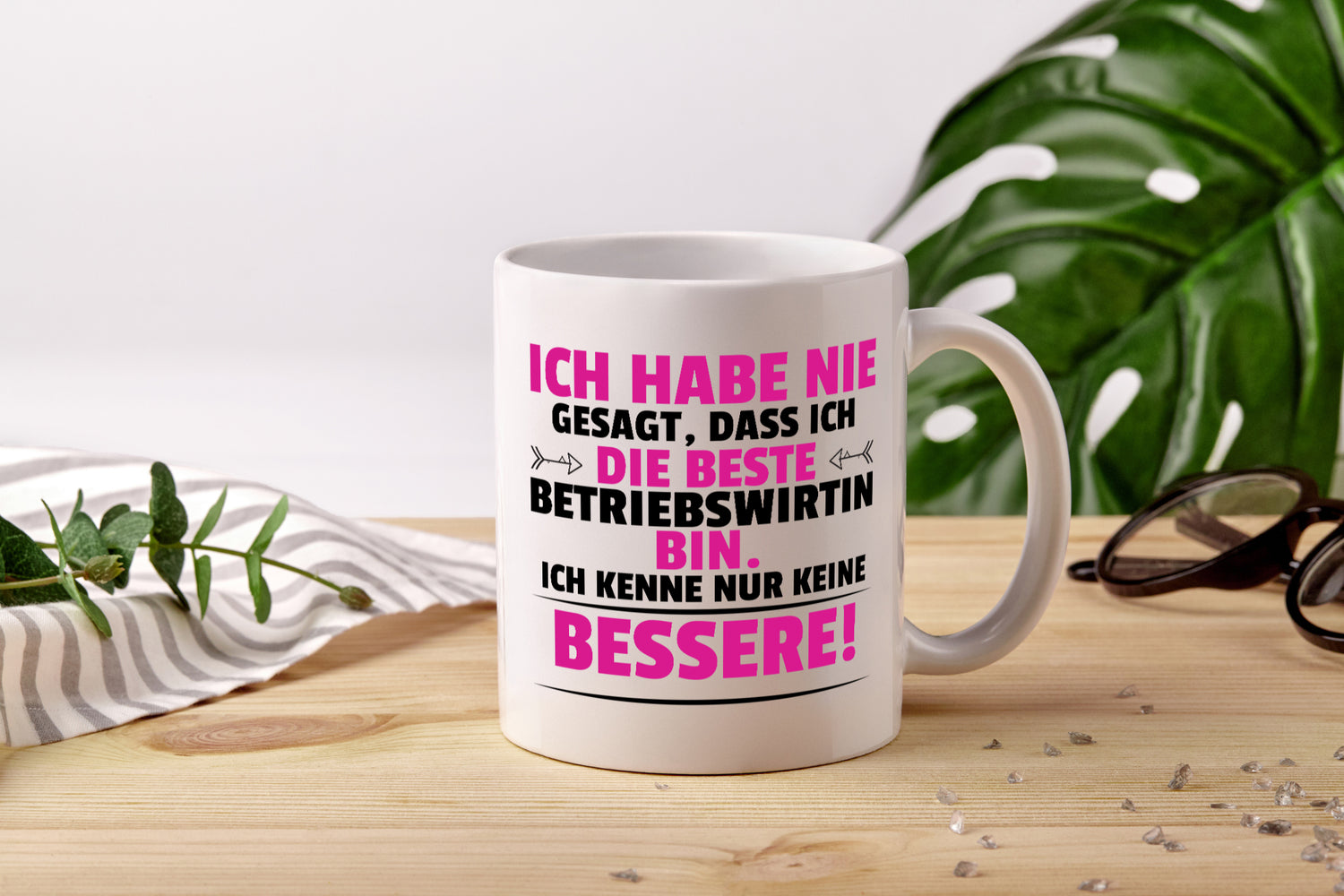 Die Beste Betriebswirtin | Betriebswirtschaft - Tasse Weiß - Kaffeetasse / Geschenk / Familie