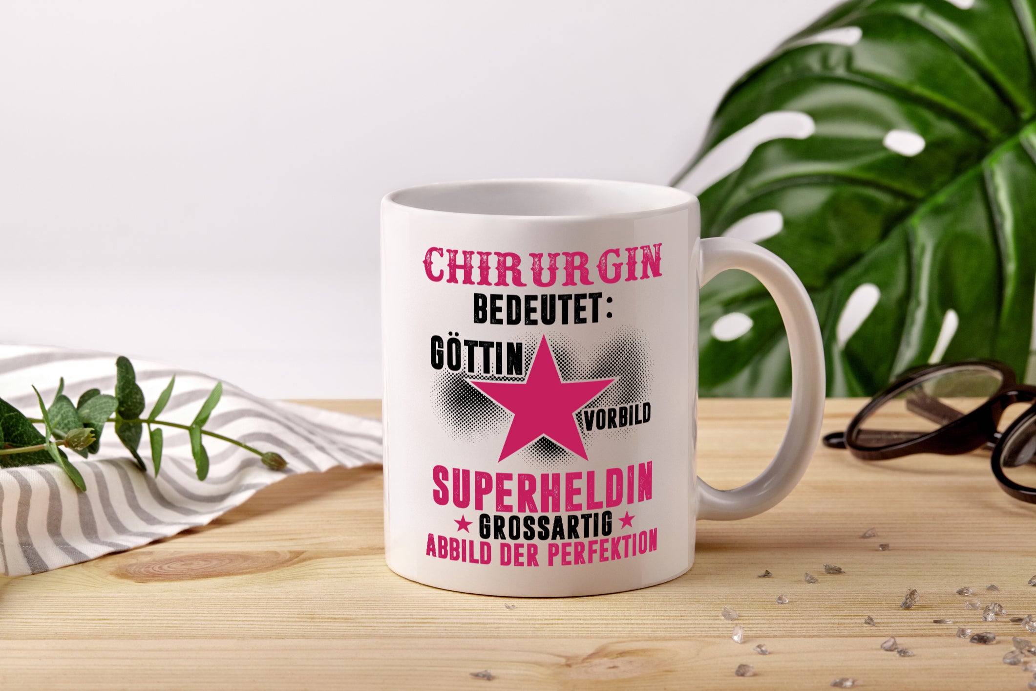 Bedeutung von Chirurgin | Chirurgie | Krankenhaus - Tasse Weiß - Kaffeetasse / Geschenk / Familie