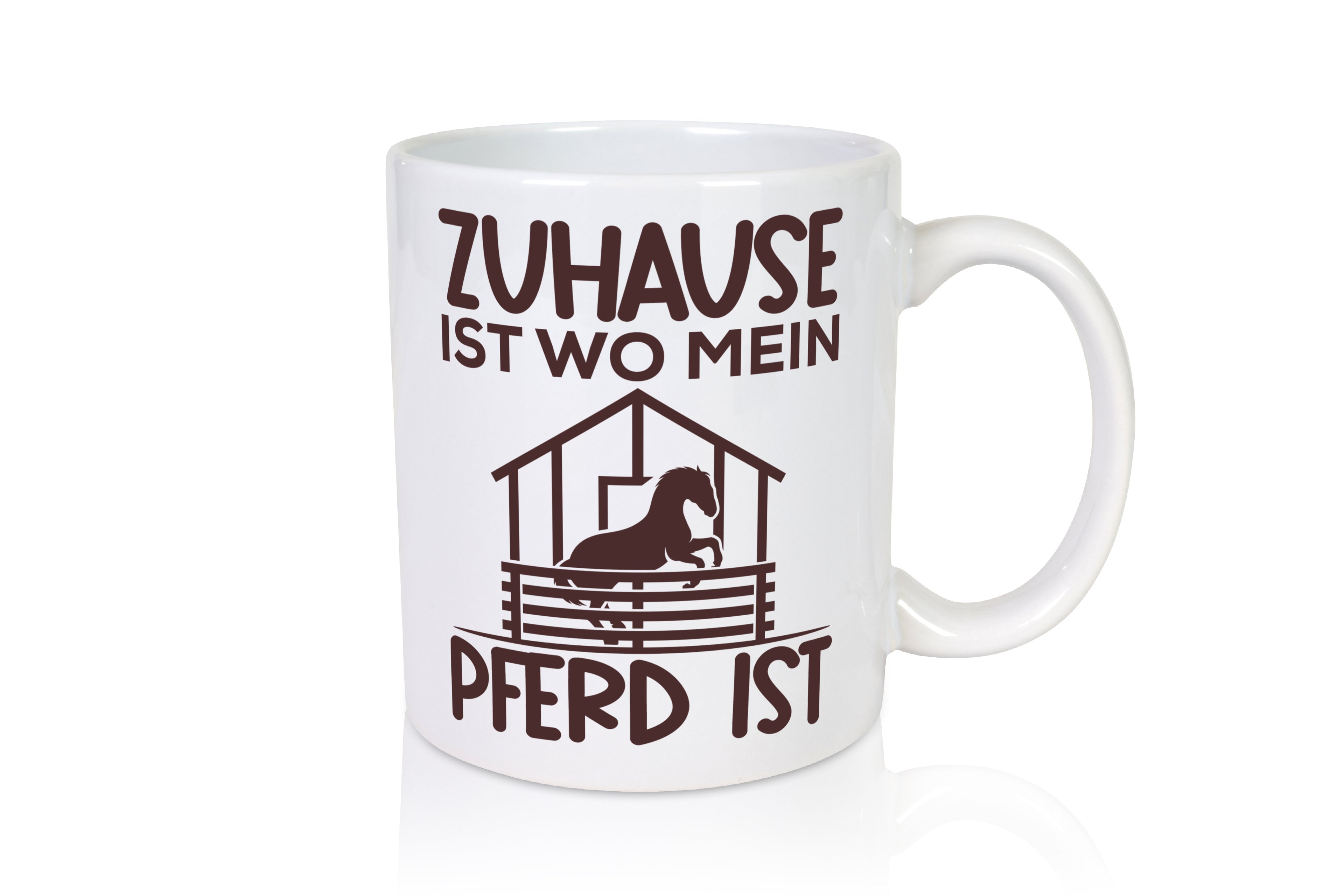 Zuhause mit Pferd | Reiterin Tasse | Pferdebesitzerin - Tasse Weiß - Kaffeetasse / Geschenk / Familie