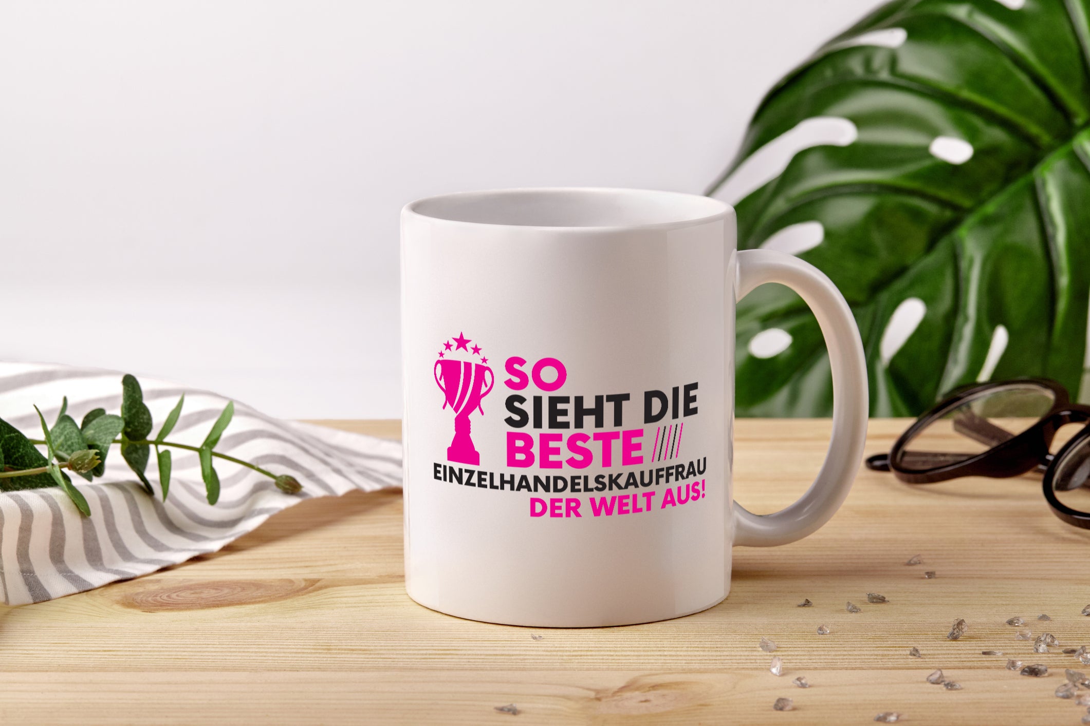 Die Weltbeste Einzelhandelskauffrau | Einzelhandel - Tasse Weiß - Kaffeetasse / Geschenk / Familie