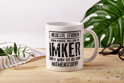 Neuste Studien: Imker | Imkerei - Tasse Weiß - Kaffeetasse / Geschenk / Familie