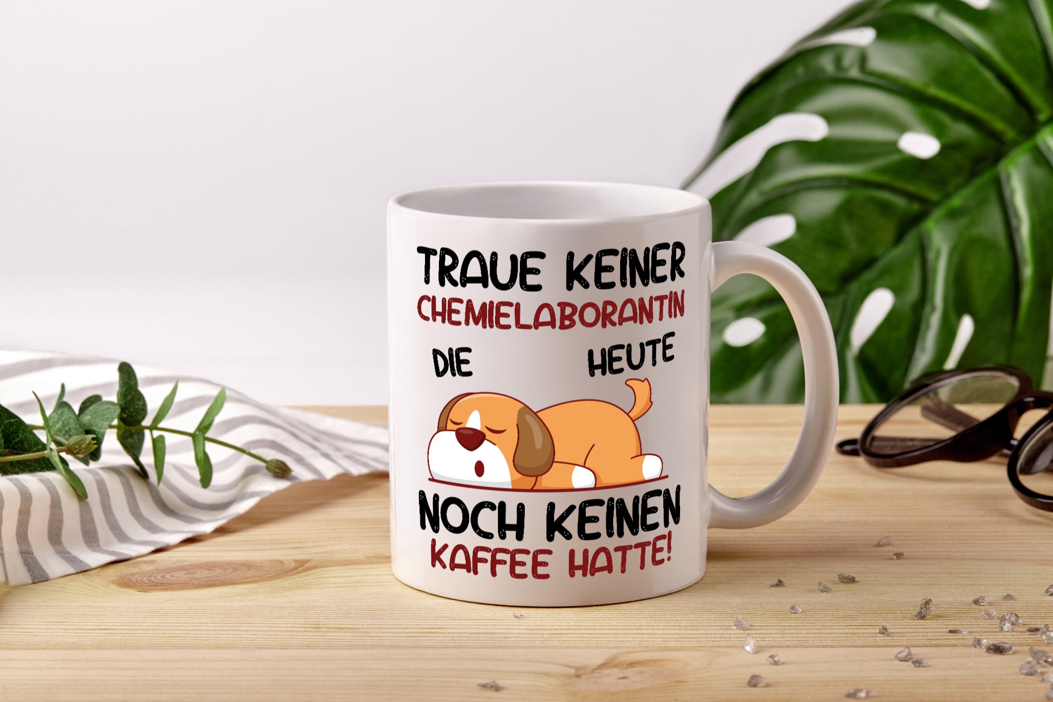 Traue keiner Chemielaborantin | Laborantin | Chemie - Tasse Weiß - Kaffeetasse / Geschenk / Familie