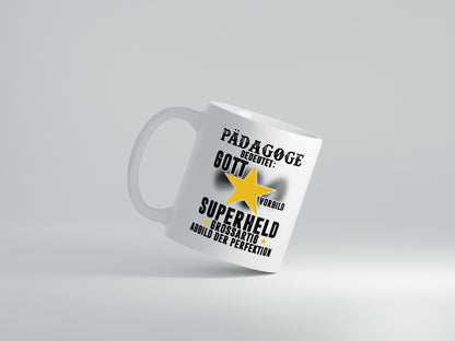 Bedeutung von Pädagoge | Pädagogik - Tasse Weiß - Kaffeetasse / Geschenk / Familie