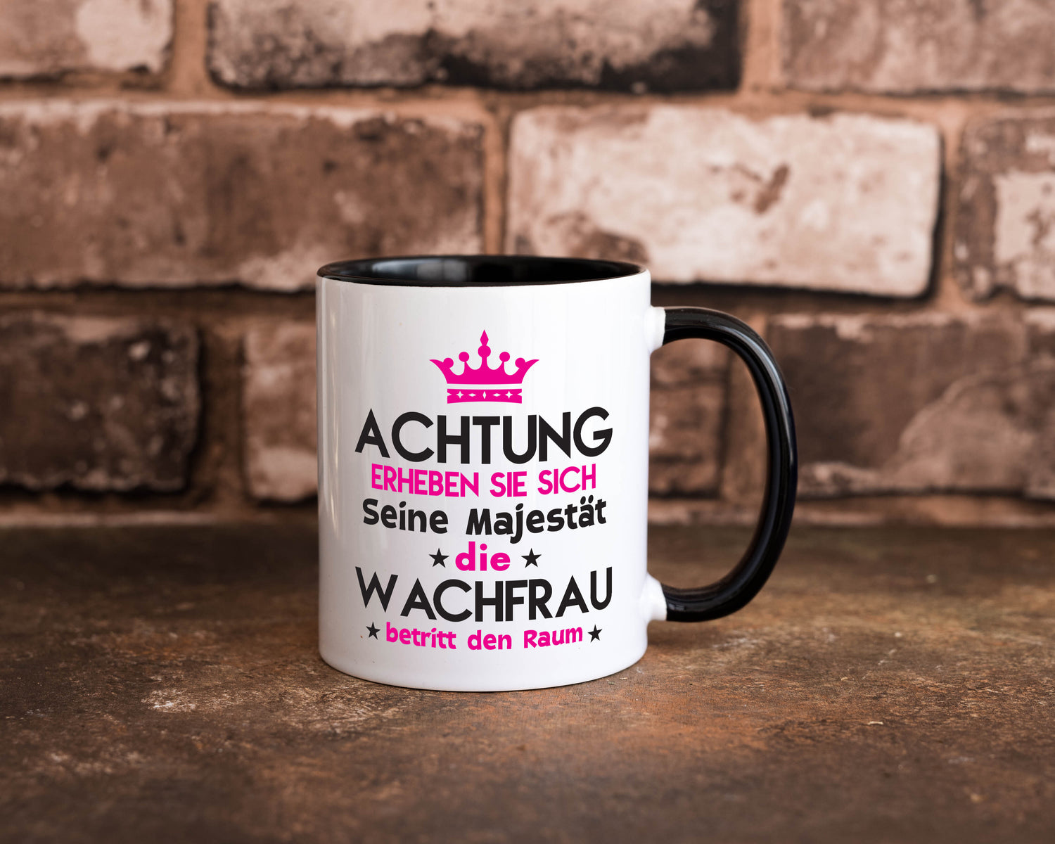 Seine Majestät Wachfrau | Wachpersonal | Nachtwächter Tasse Weiß - Schwarz - Kaffeetasse / Geschenk / Familie