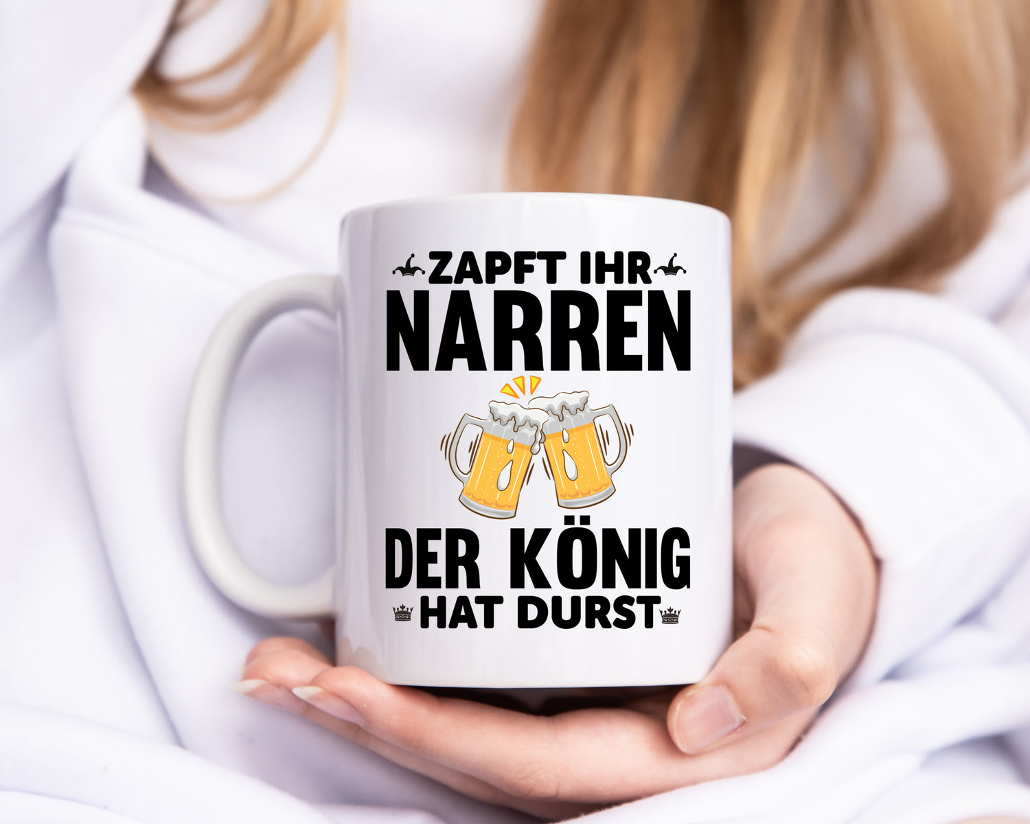 König hat Durst | Bier Spruch | Narren | Trinkspruch - Tasse Weiß - Kaffeetasse / Geschenk / Familie