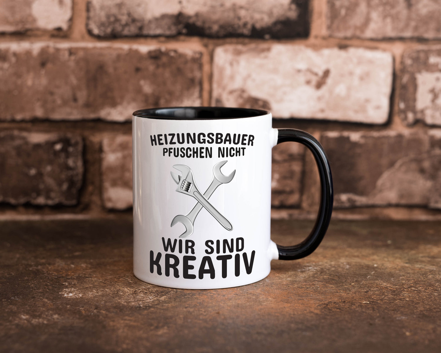 Heizungsbauer | Beruf Tasse | Heizungsinstallateur Tasse Weiß - Schwarz - Kaffeetasse / Geschenk / Familie