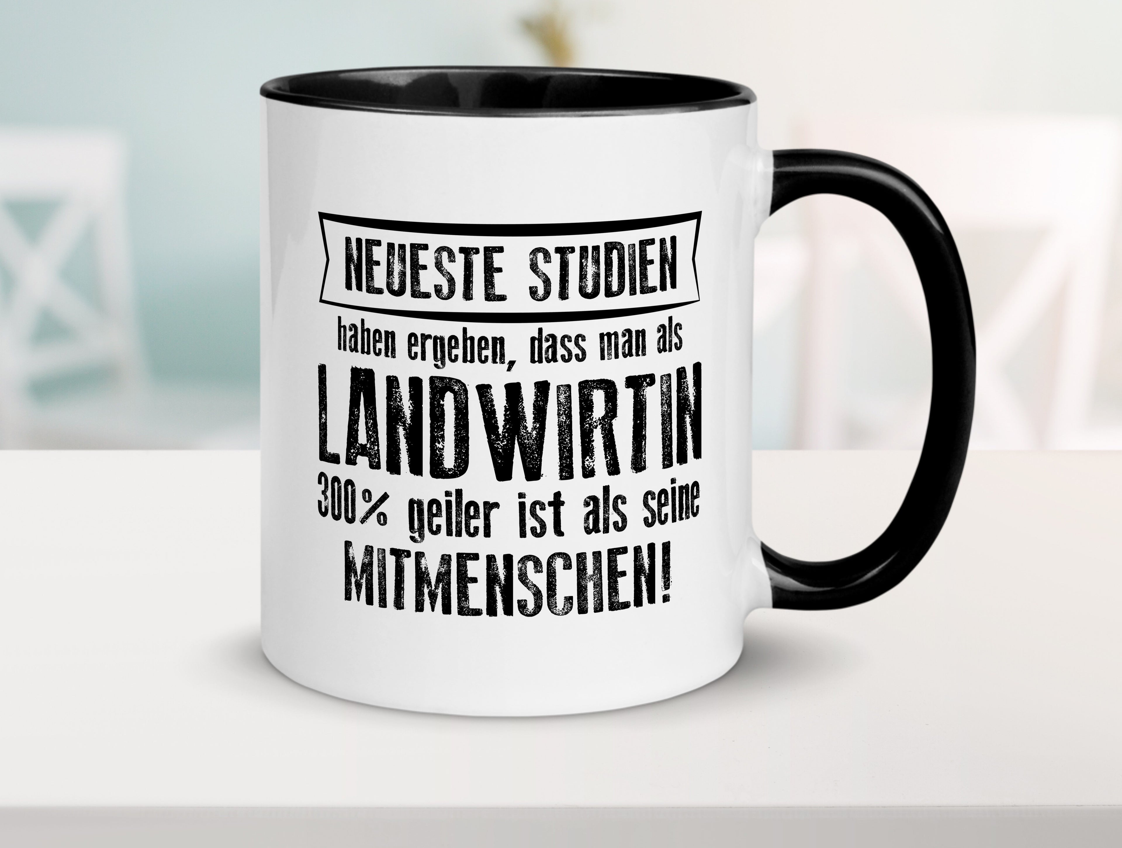 Neuste Studien: Landwirtin| Bäuerin | Landwirtschaft Tasse Weiß - Schwarz - Kaffeetasse / Geschenk / Familie