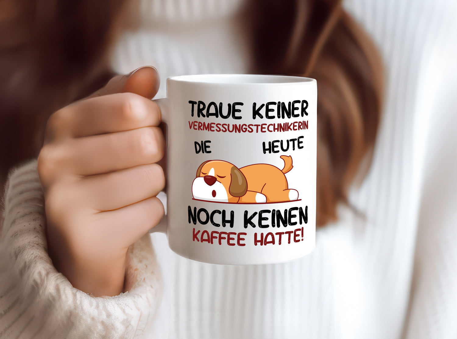 Traue keiner Vermessungstechnikerin | Techniker - Tasse Weiß - Kaffeetasse / Geschenk / Familie