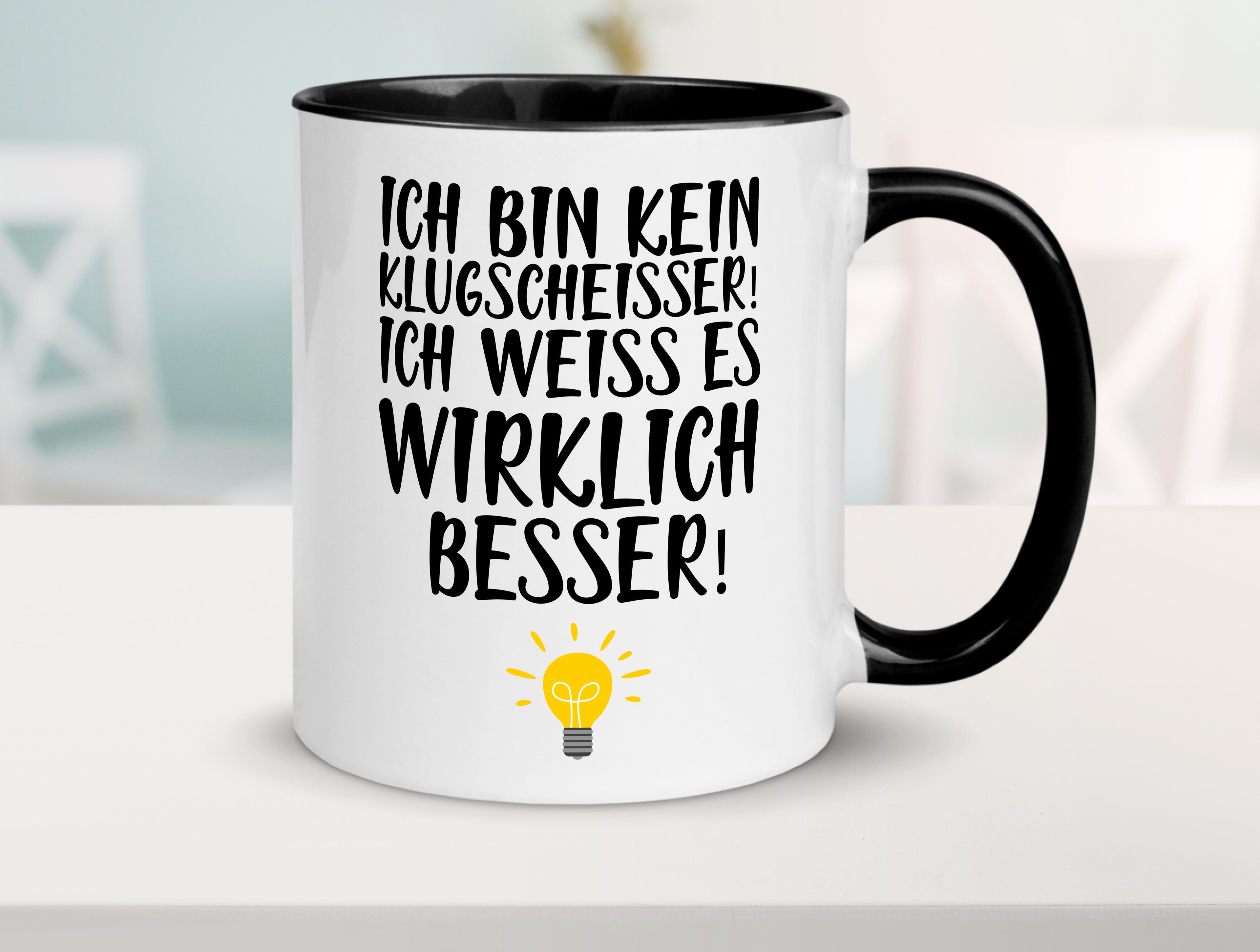 Klugscheißer | Arbeit | Kollegin / Chef | Arbeits Tasse Tasse Weiß - Schwarz - Kaffeetasse / Geschenk / Familie