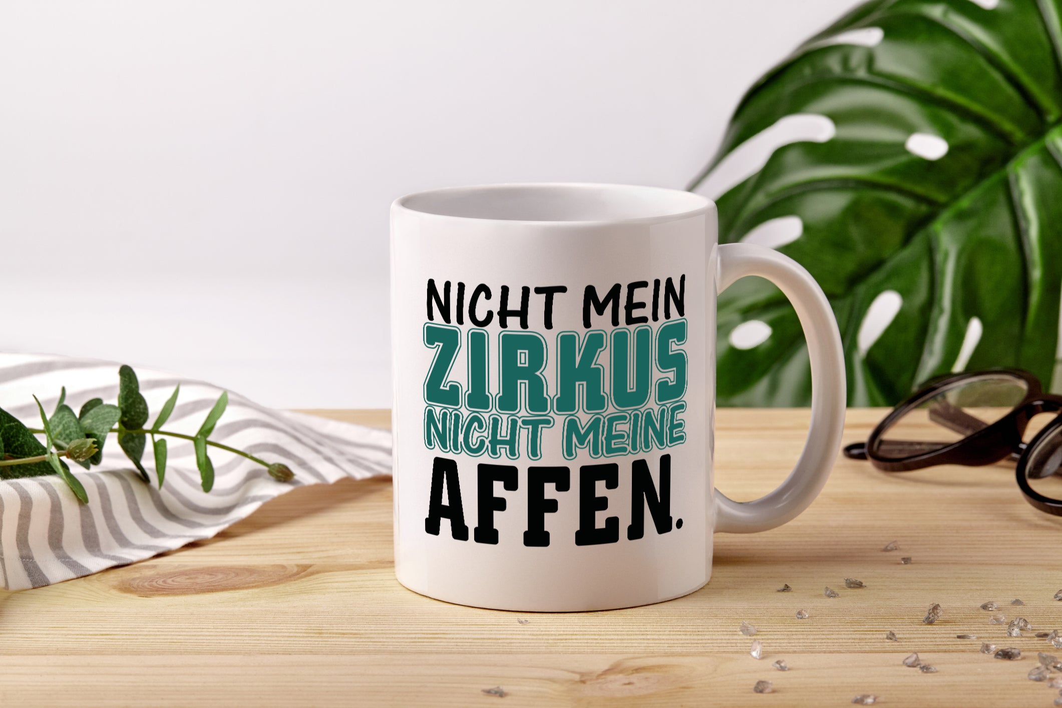 Nicht mein Zirkus - Tasse Weiß - Kaffeetasse / Geschenk / Familie