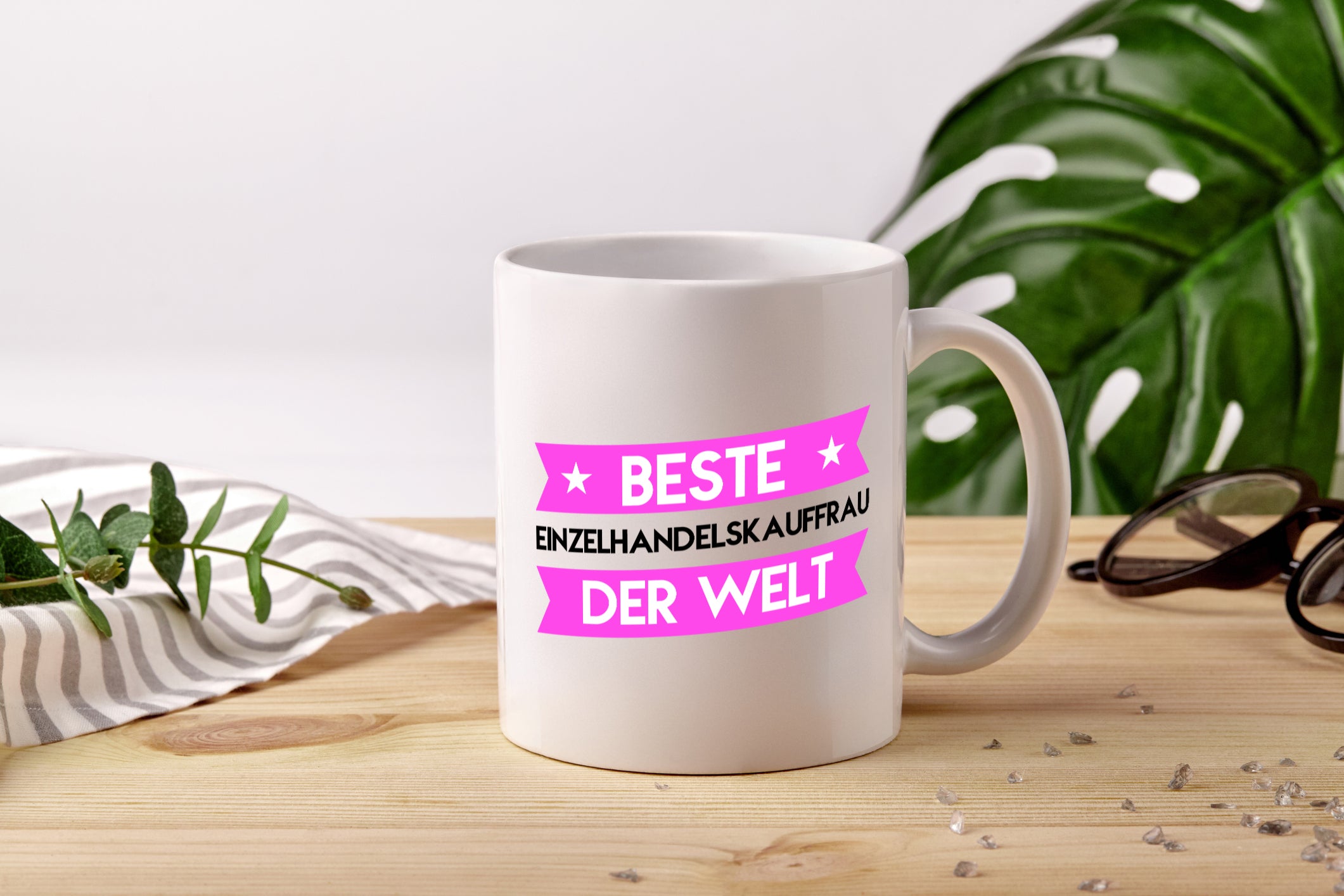 Beste Einzelhandelskauffrau | Einzelhandel - Tasse Weiß - Kaffeetasse / Geschenk / Familie