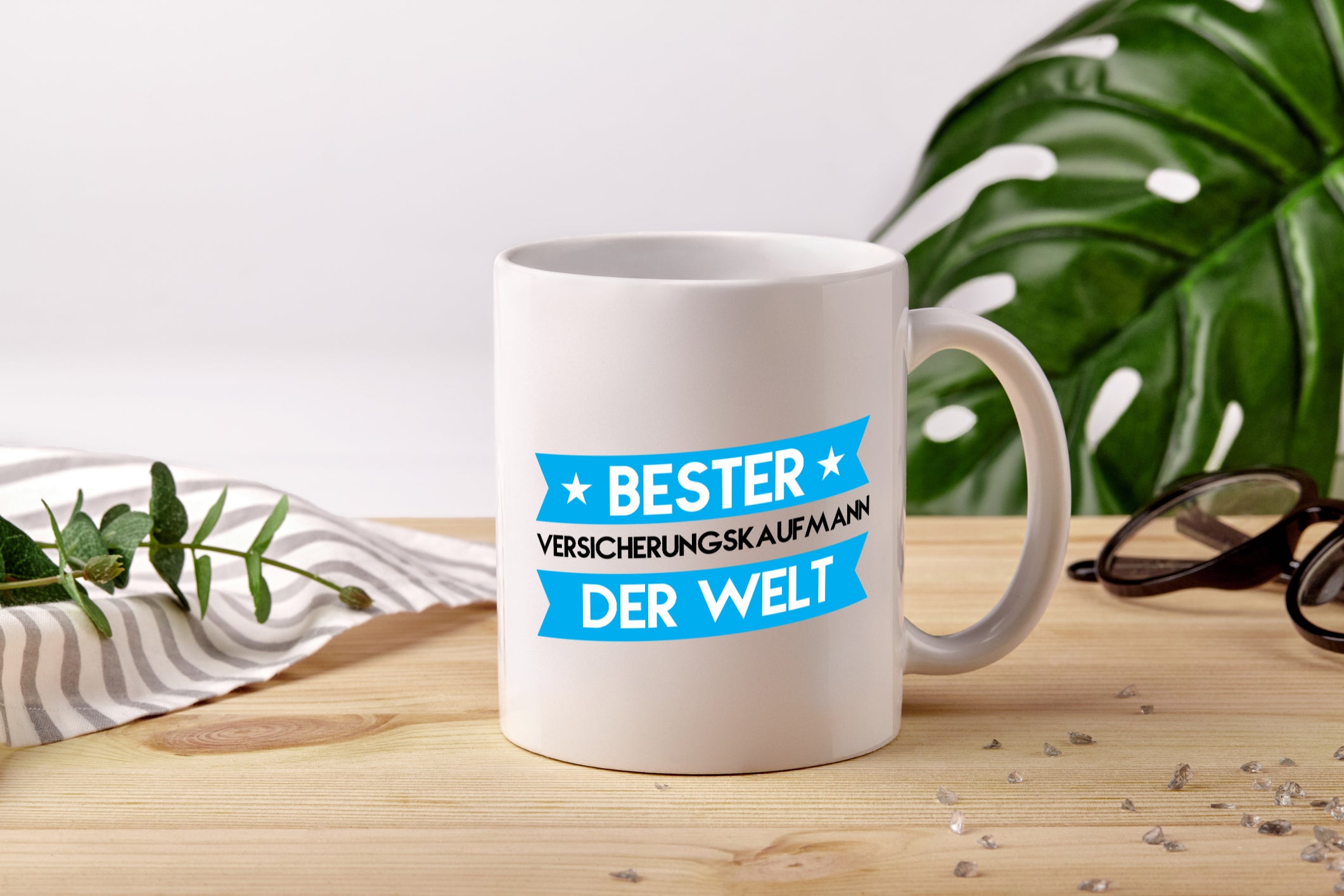 Bester Versicherungskaufmann | Kaufmann - Tasse Weiß - Kaffeetasse / Geschenk / Familie