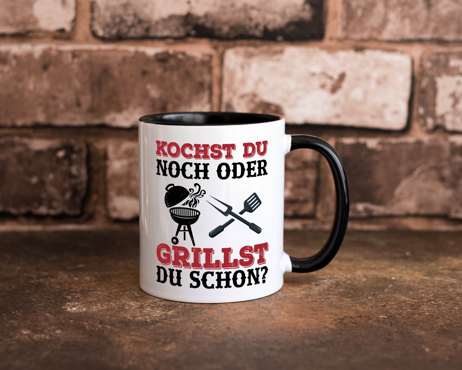 Grillst du schon? | Spruch Tasse | Grillen | Männer Tasse Weiß - Schwarz - Kaffeetasse / Geschenk / Familie