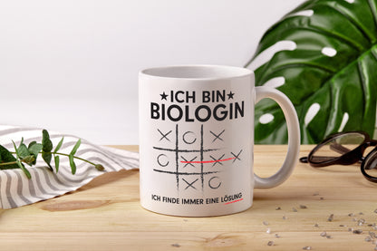 Lösung Finden: Biologin | Biologie | Naturforscherin - Tasse Weiß - Kaffeetasse / Geschenk / Familie