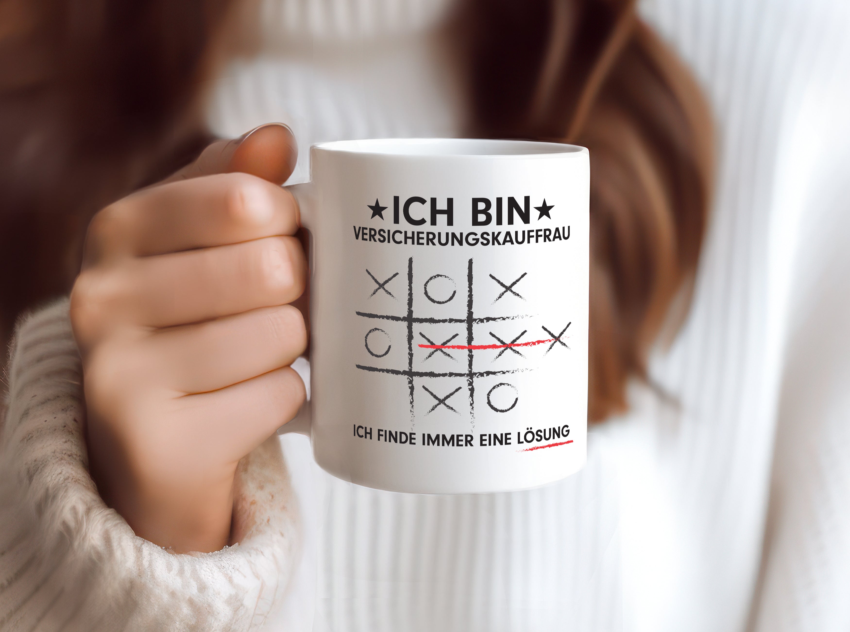 Löse Probleme: Versicherungskauffrau | Kauffrau - Tasse Weiß - Kaffeetasse / Geschenk / Familie