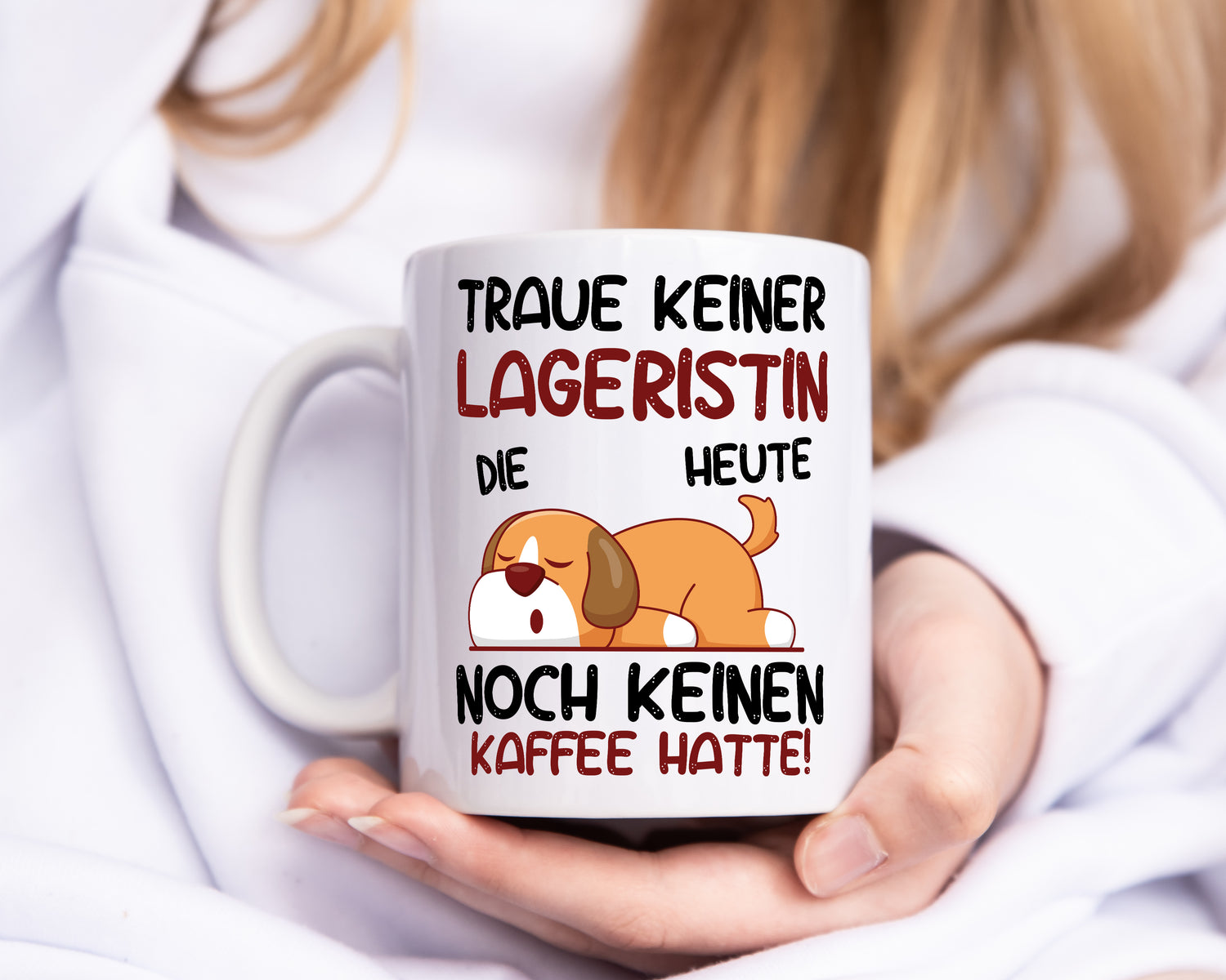 Traue keiner Lageristin | Beruf | Lager Arbeiterin - Tasse Weiß - Kaffeetasse / Geschenk / Familie