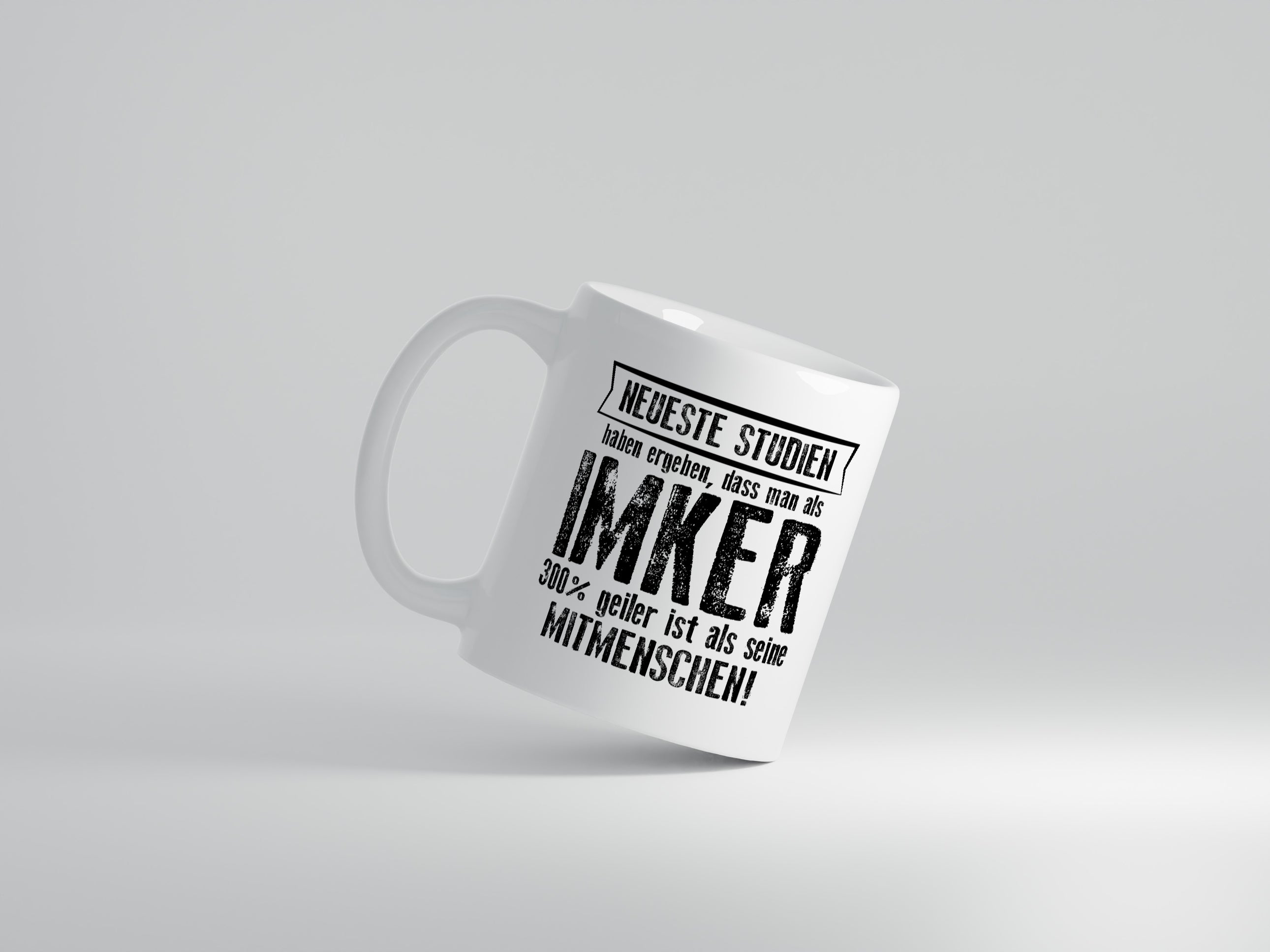 Neuste Studien: Imker | Imkerei - Tasse Weiß - Kaffeetasse / Geschenk / Familie