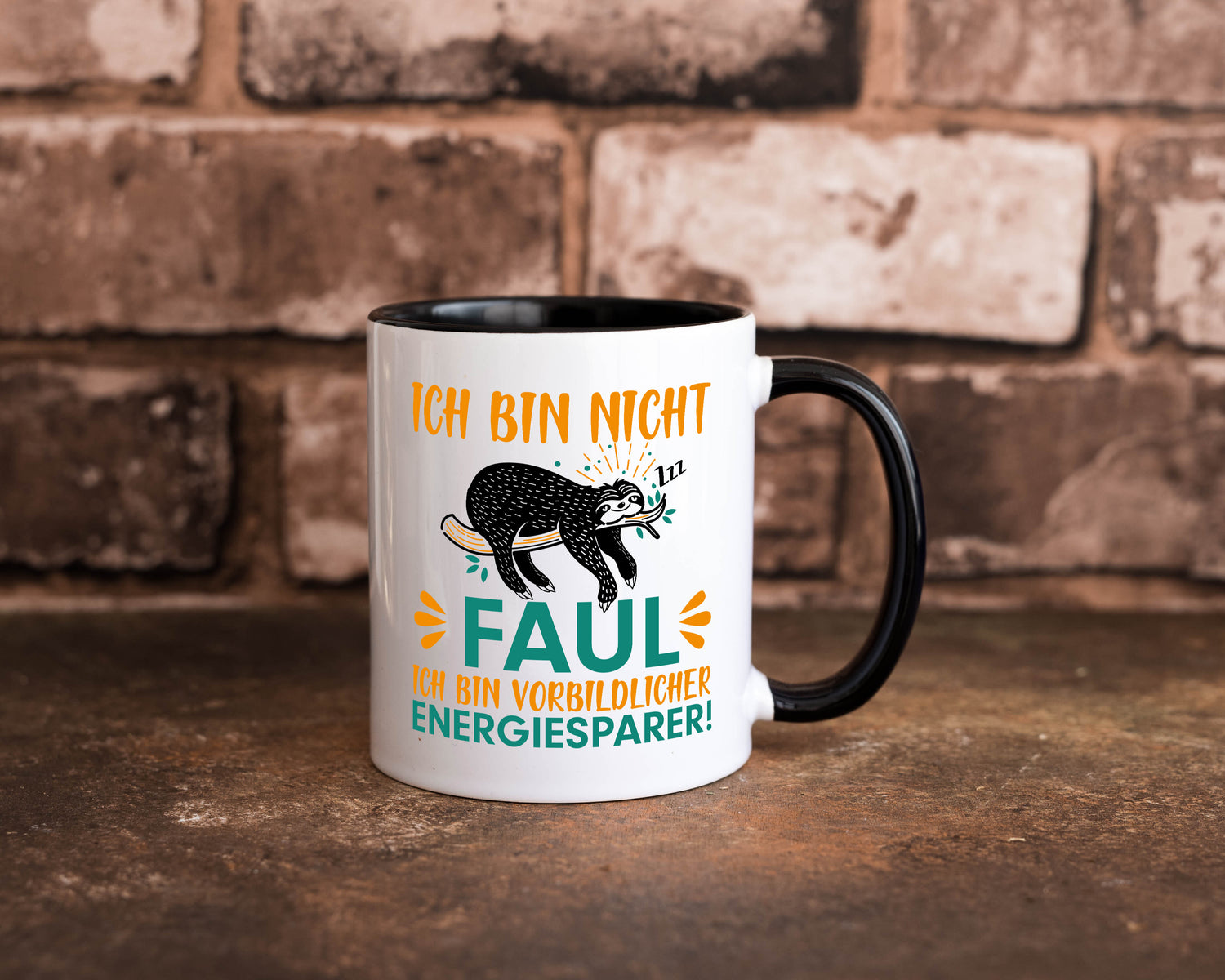 Fauler Energiesparer | Faultier Tasse | Faulpelz Humor Tasse Weiß - Schwarz - Kaffeetasse / Geschenk / Familie