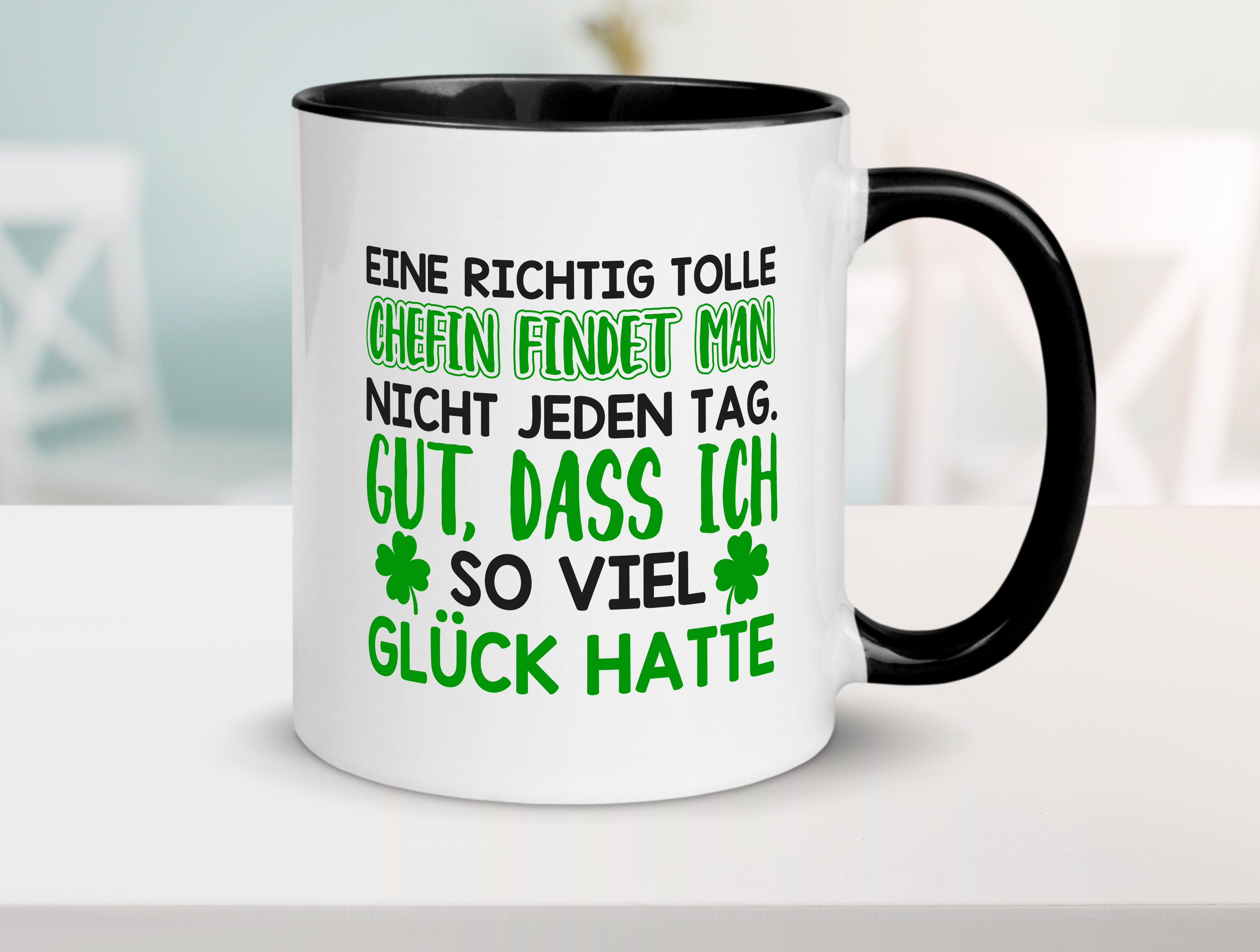 Tolle Chefin | Arbeitsplatz | Glück | Mitarbeiter | Job Tasse Weiß - Schwarz - Kaffeetasse / Geschenk / Familie