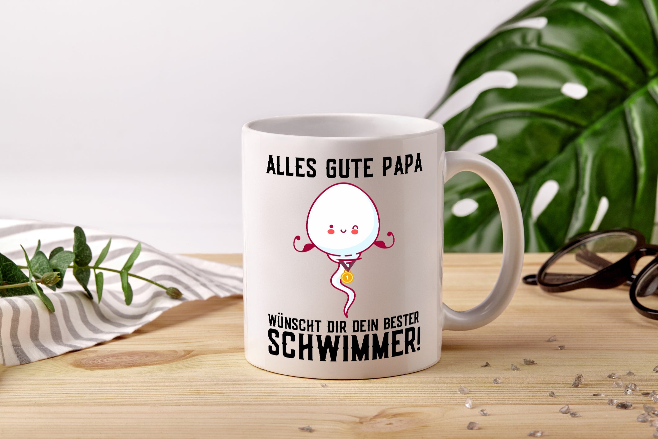 Alles Gute Papa | Vatertag | Bester Schwimmer | Medaille - Tasse Weiß - Kaffeetasse / Geschenk / Familie