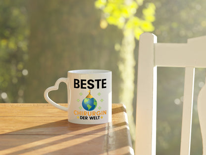 Welt Beste Chirurgin | Chirurgie | Krankenhaus - Herzhenkel Tasse - Kaffeetasse / Geschenk / Familie