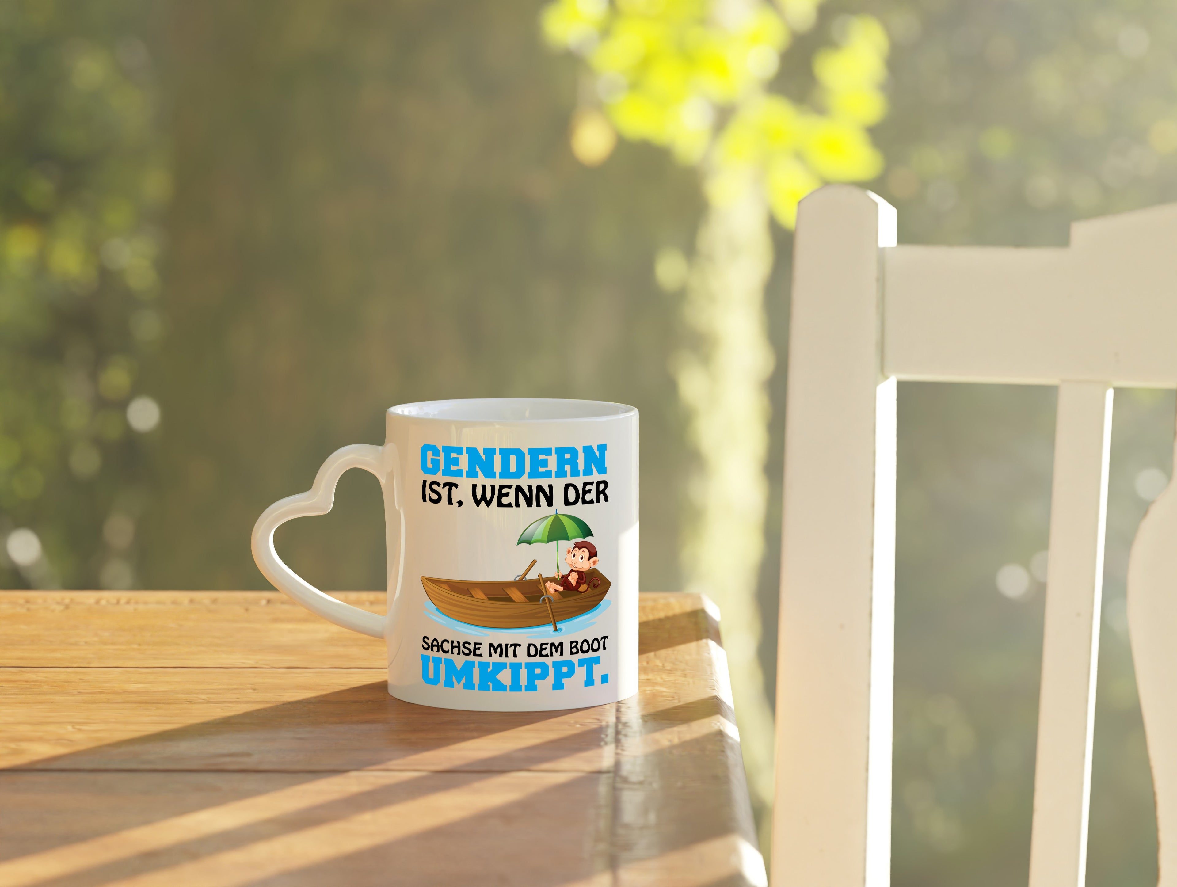 Der Sachse Kippt um - Herzhenkel Tasse - Kaffeetasse / Geschenk / Familie