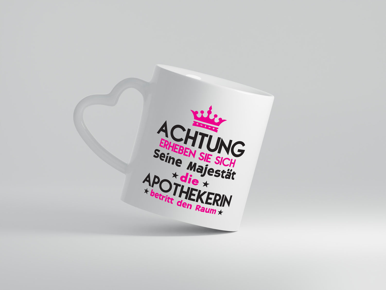 Seine Majestät Apothekerin | Apotheke | Pharmazie - Herzhenkel Tasse - Kaffeetasse / Geschenk / Familie