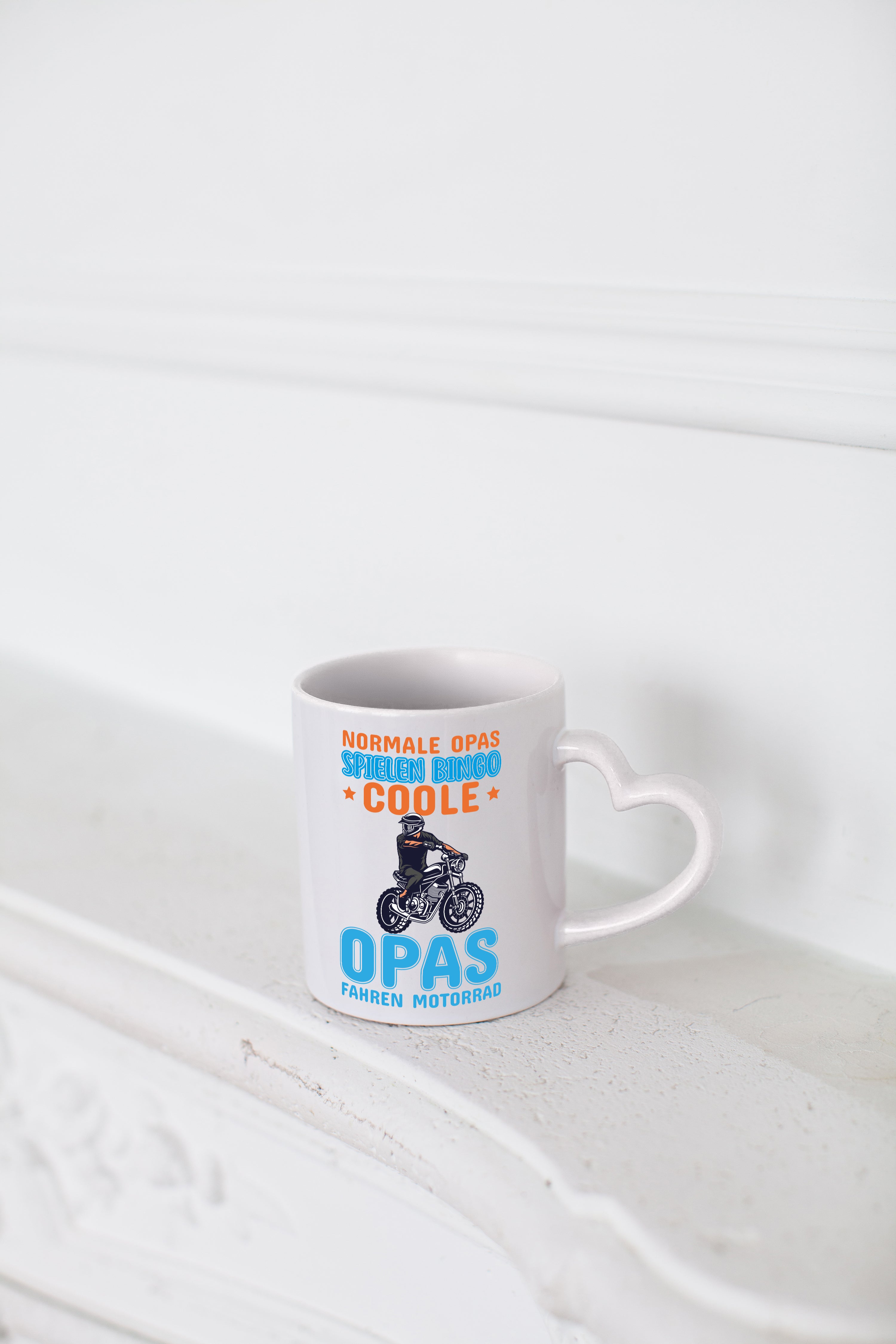 Coole Opas fahren Motorrad | Spruch Tasse | Großvater - Herzhenkel Tasse - Kaffeetasse / Geschenk / Familie