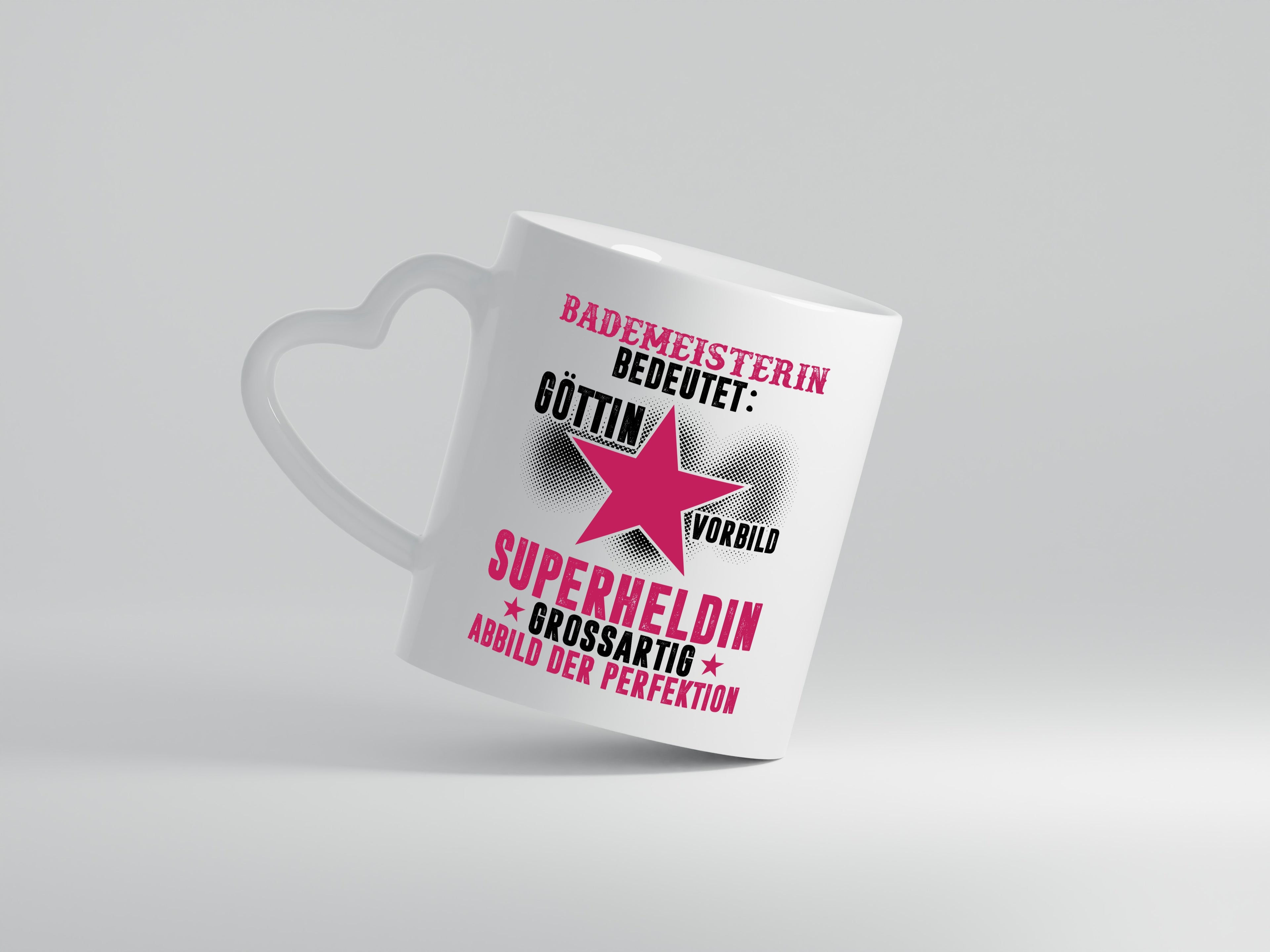 Bedeutung von Bademeisterin | Schwimmmeisterin - Herzhenkel Tasse - Kaffeetasse / Geschenk / Familie