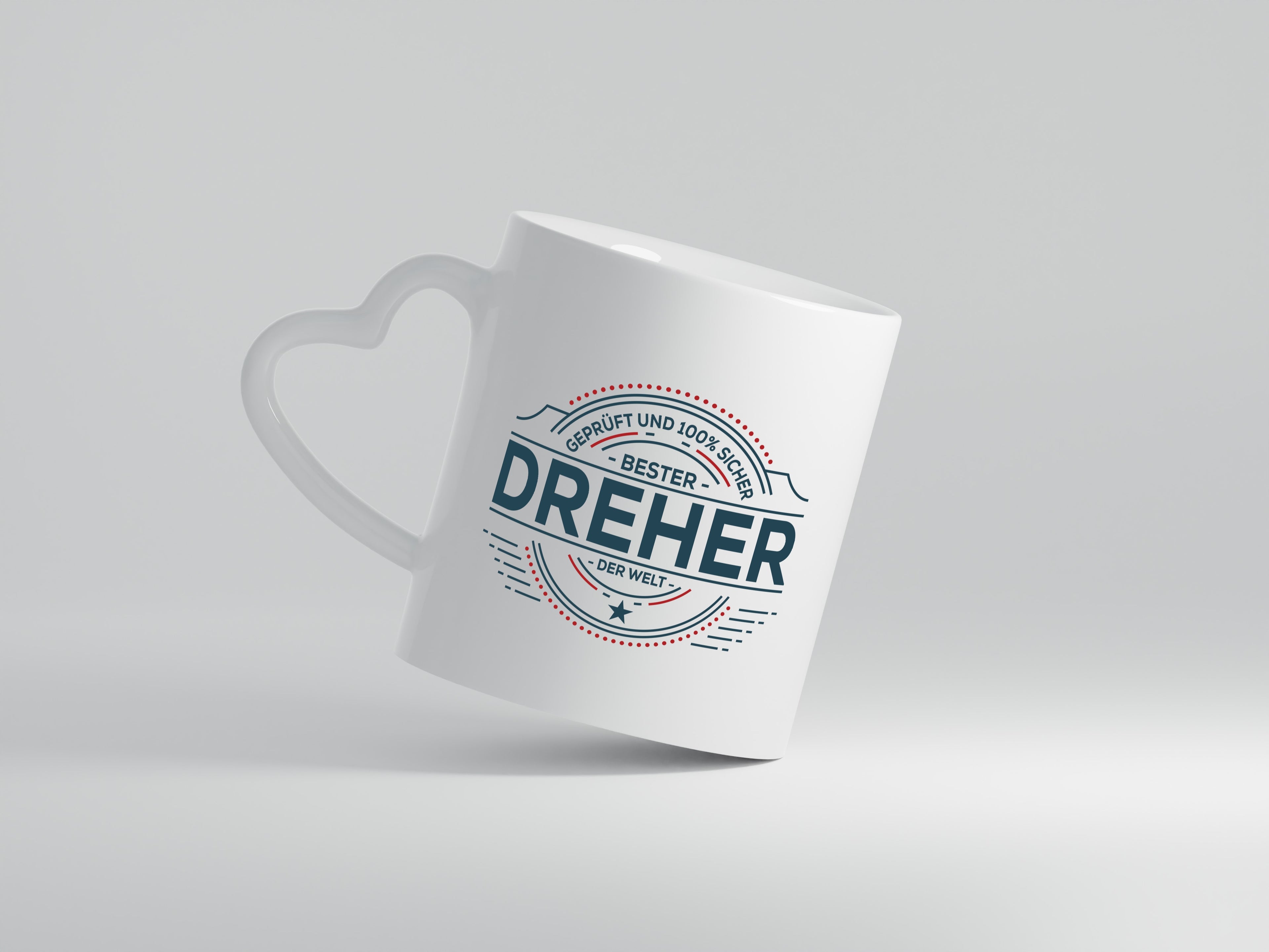 Geprüft und sicher: Dreher | Fräser | Dreher - Herzhenkel Tasse - Kaffeetasse / Geschenk / Familie