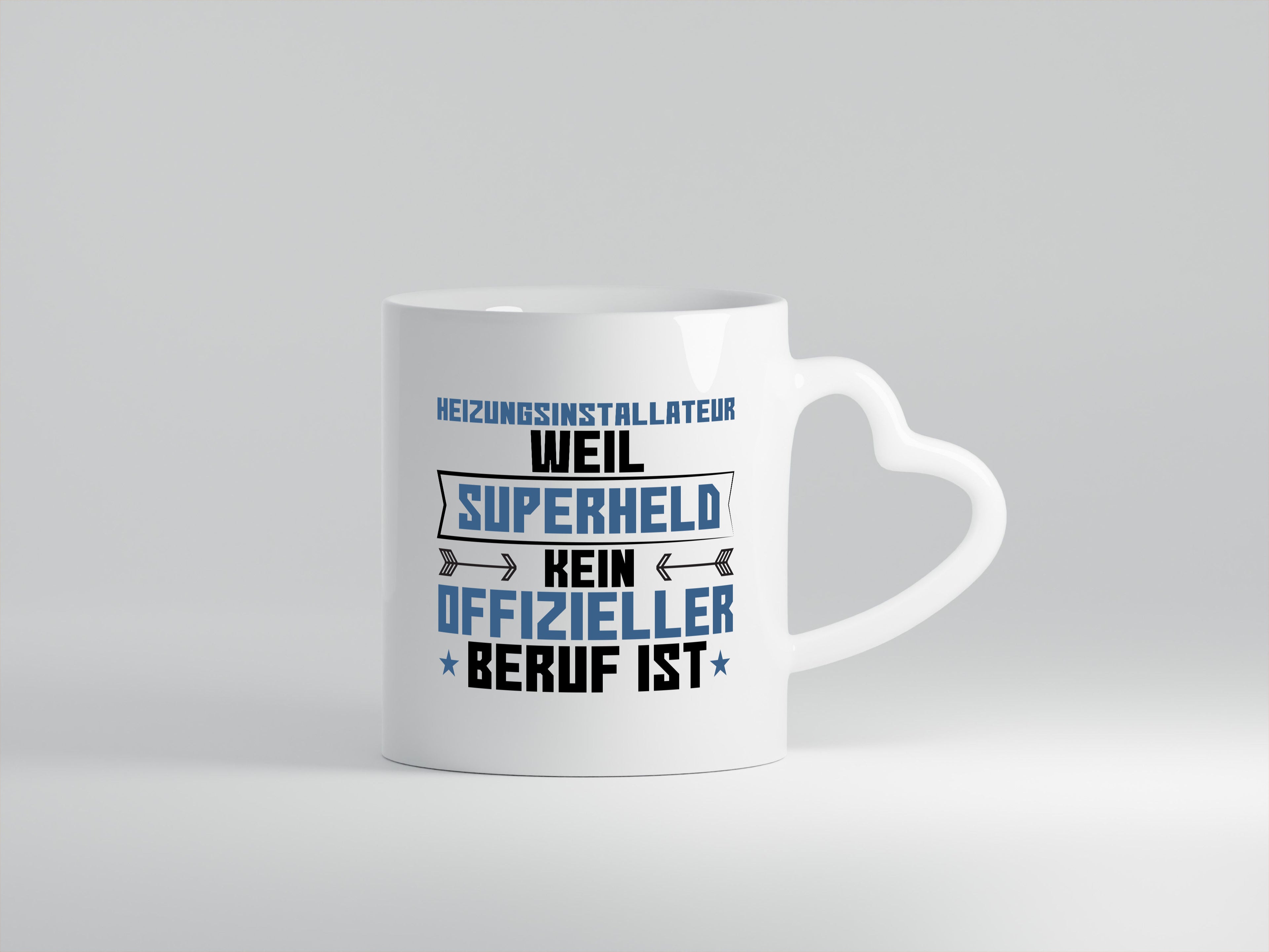 Superheld Heizungsinstallateur | Heizungsbauer - Herzhenkel Tasse - Kaffeetasse / Geschenk / Familie