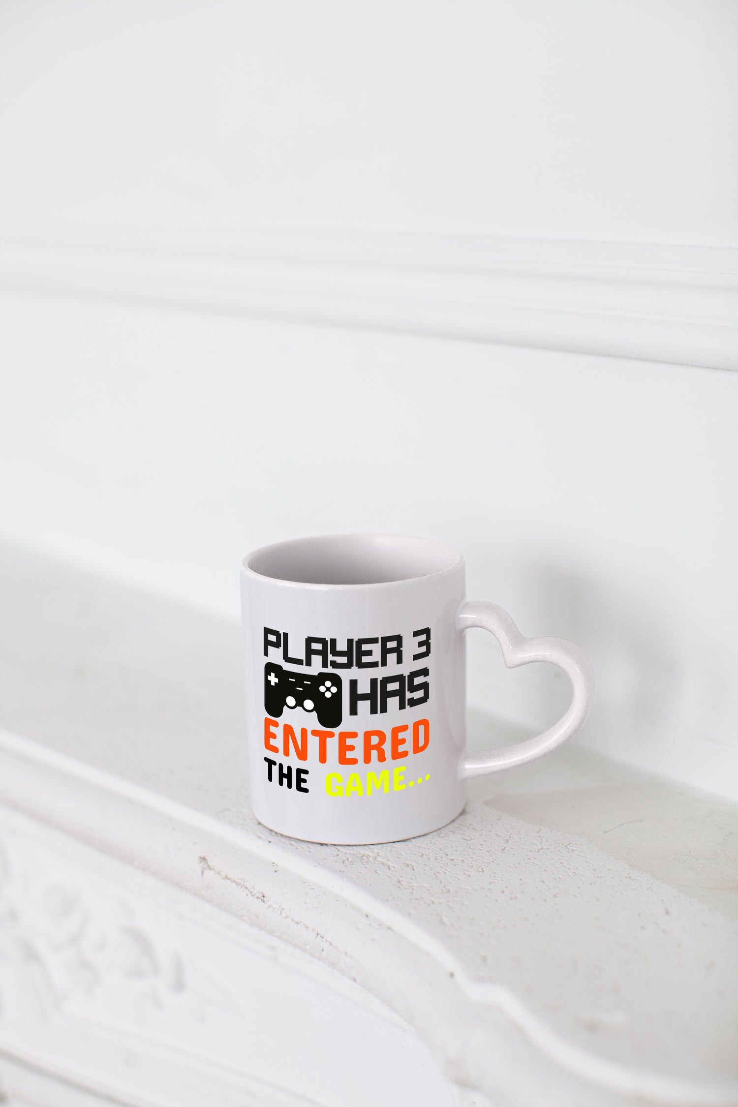 Player 3 | Schwangerschaft Tasse | Nachwuchs | Eltern - Herzhenkel Tasse - Kaffeetasse / Geschenk / Familie