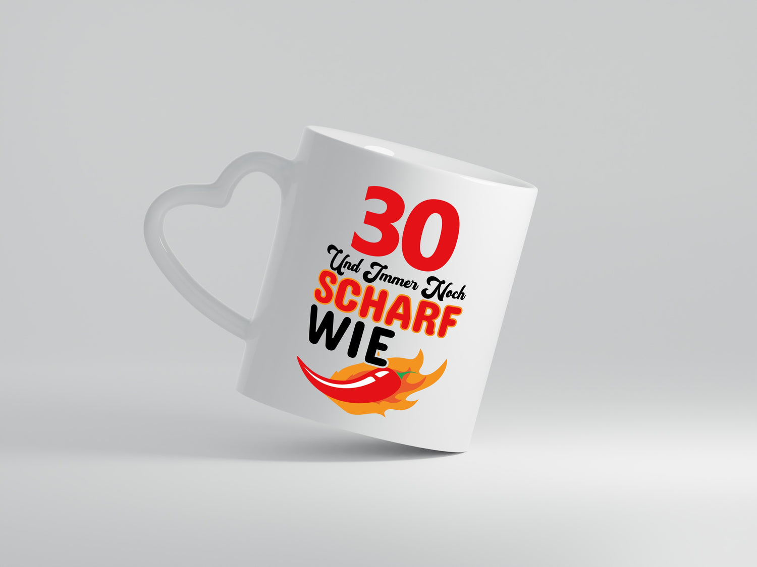 Ich bin Scharf - Herzhenkel Tasse - Kaffeetasse / Geschenk / Familie