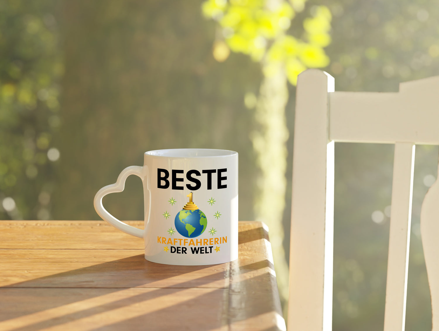 Welt Beste Kraftfahrerin | Lastwagen | LKW Fahrerin - Herzhenkel Tasse - Kaffeetasse / Geschenk / Familie