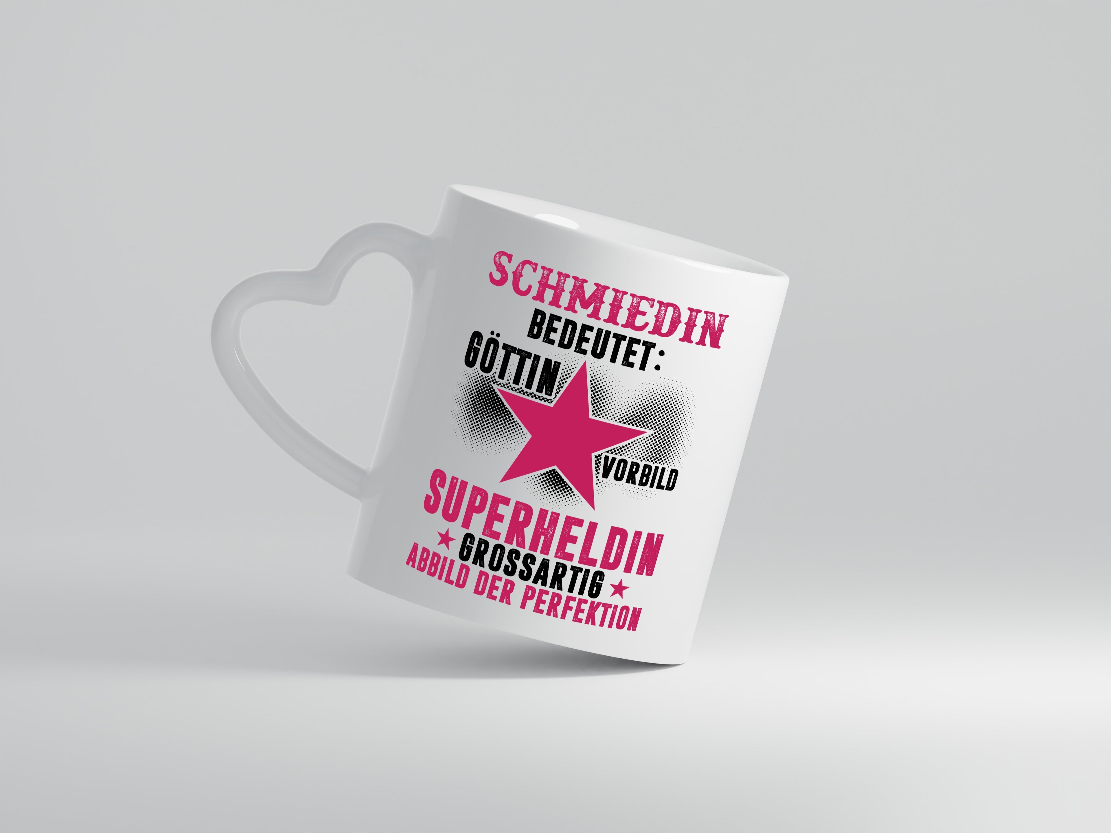 Bedeutung von Schmiedin | Schmied | Beruf Schmiederei - Herzhenkel Tasse - Kaffeetasse / Geschenk / Familie