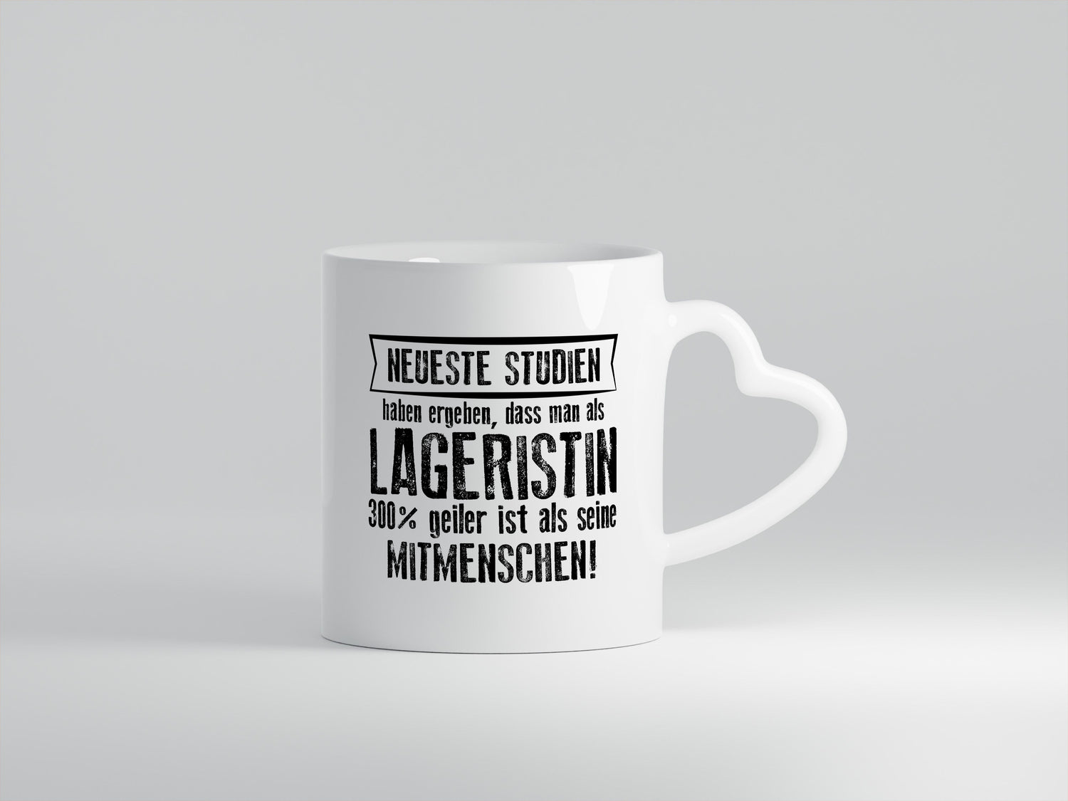 Neuste Studien: Lageristin | Beruf | Lager Arbeiterin - Herzhenkel Tasse - Kaffeetasse / Geschenk / Familie