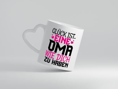 Glücklich dich zu haben Oma - Herzhenkel Tasse - Kaffeetasse / Geschenk / Familie