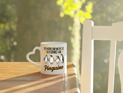 Ich denke an Pinguine - Herzhenkel Tasse - Kaffeetasse / Geschenk / Familie