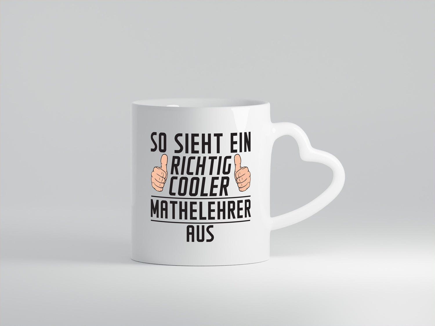 Richtig Cooler Mathelehrer | Lehrer | Mathe - Herzhenkel Tasse - Kaffeetasse / Geschenk / Familie