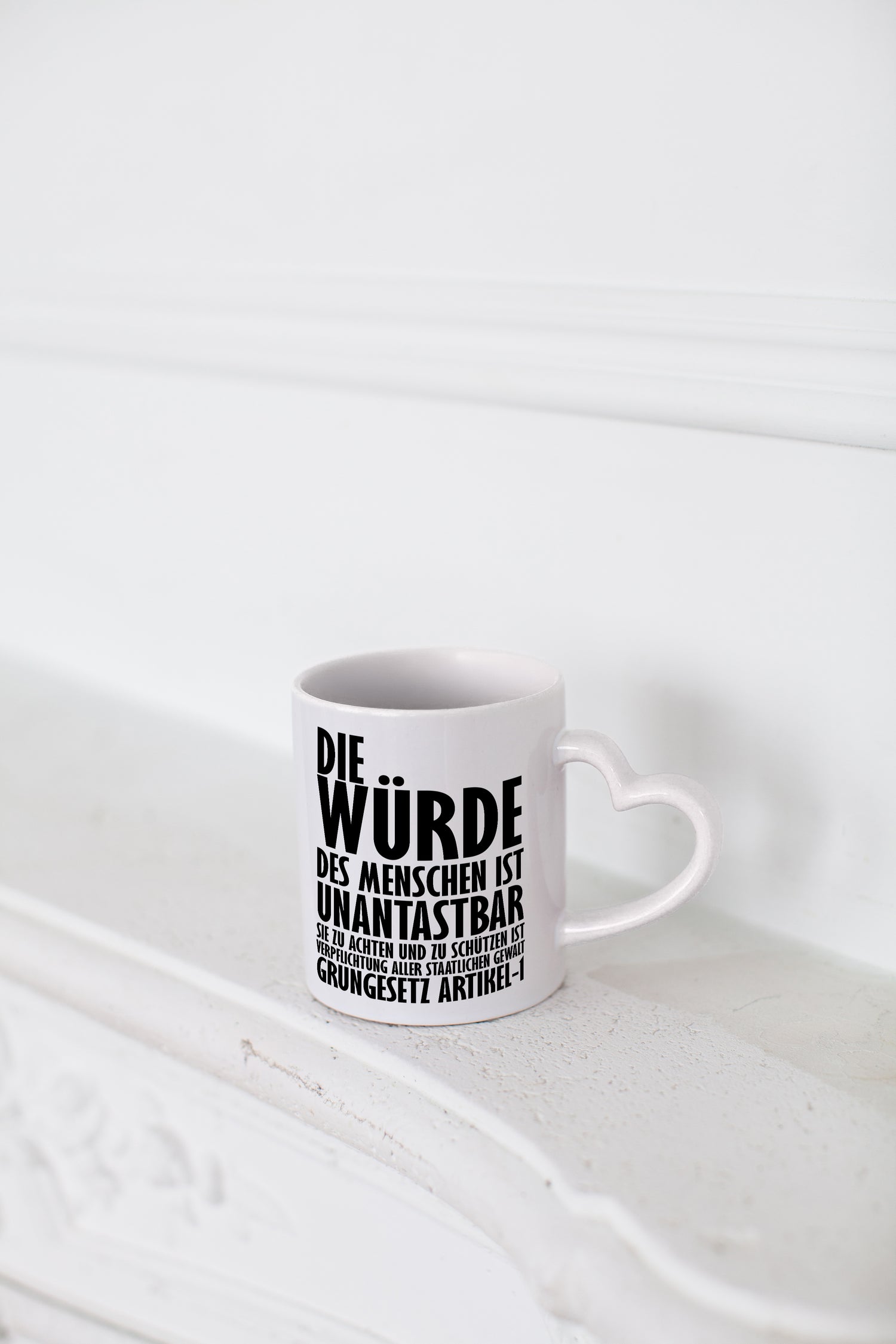 Unantastbar - Herzhenkel Tasse - Kaffeetasse / Geschenk / Familie